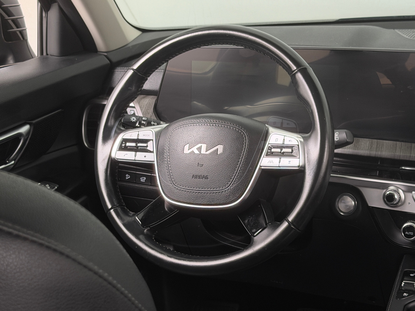 Thumbnail: 2024 Kia Telluride - 4