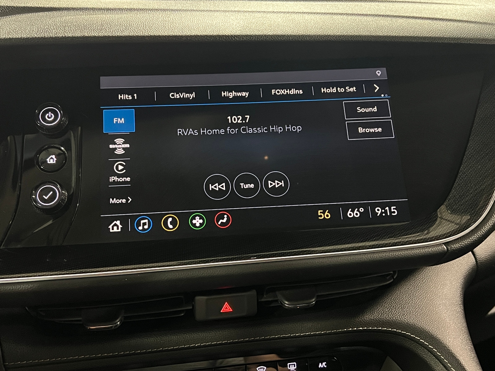 Thumbnail: 2021 Buick Envision - 3