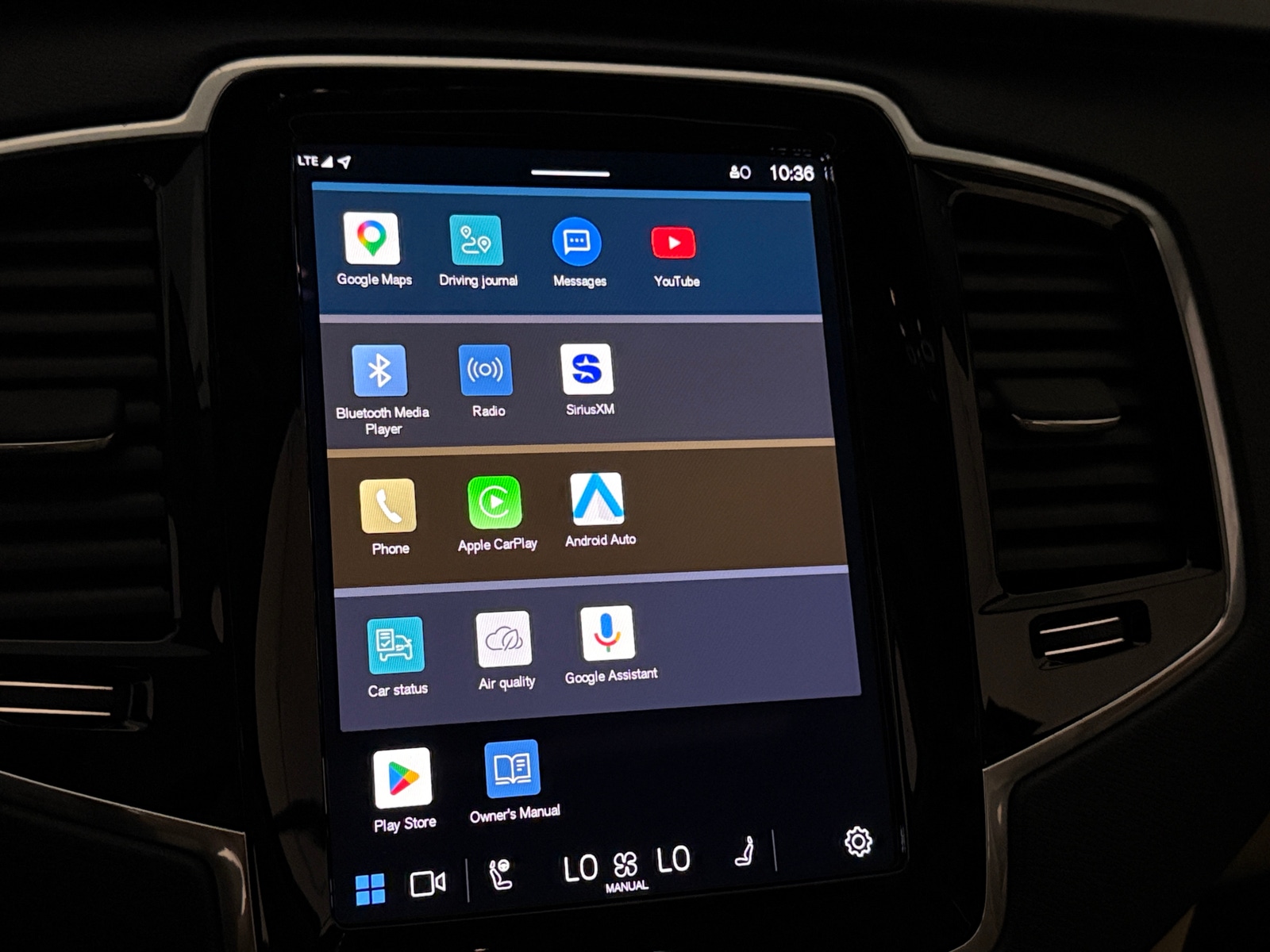 Thumbnail: 2023 Volvo XC90 - 3