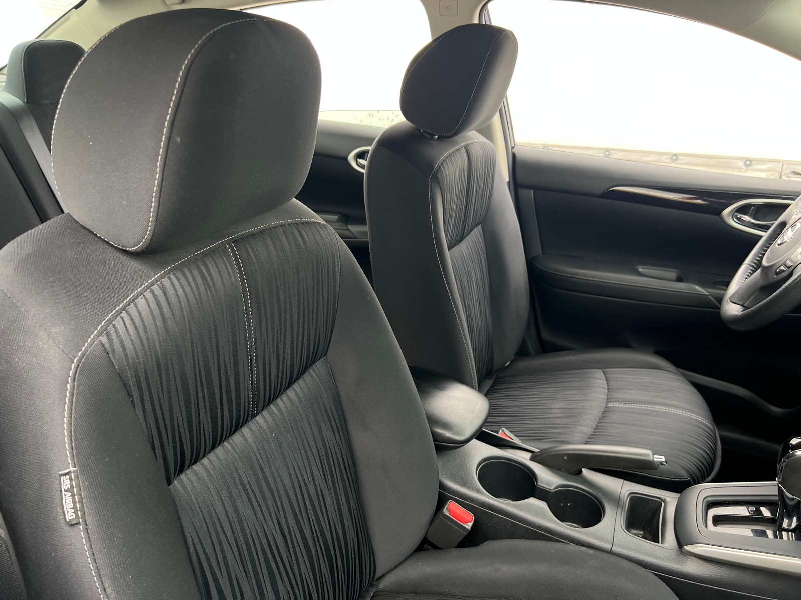 Thumbnail: 2016 Nissan Sentra - 2
