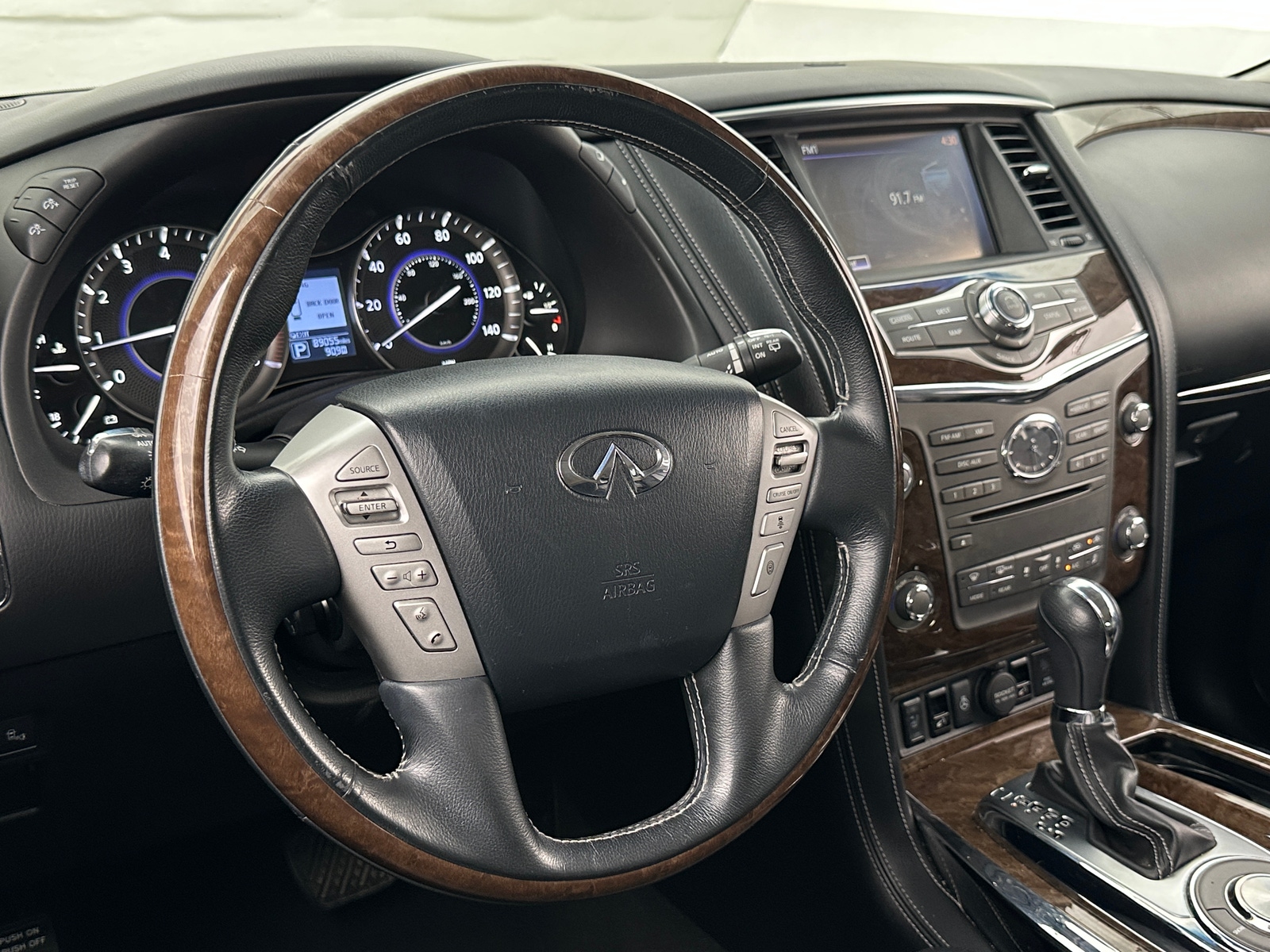 Thumbnail: 2017 INFINITI QX80 - 4
