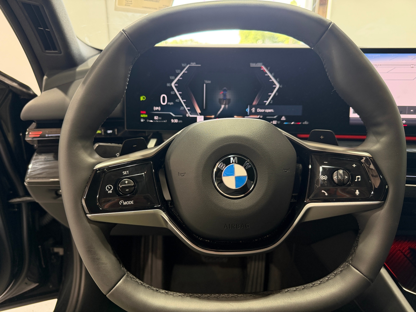 Thumbnail: 2026 BMW 5 Series - 4