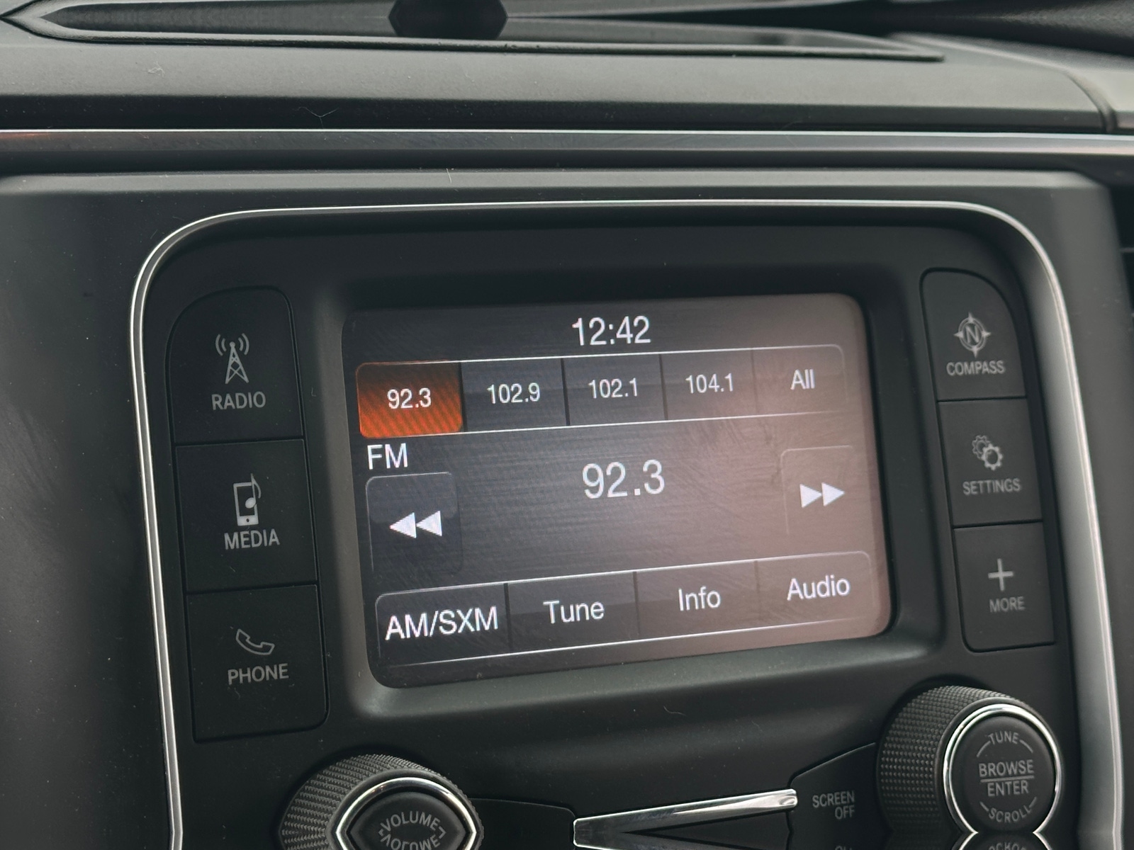 Thumbnail: 2021 RAM 1500 Classic - 4