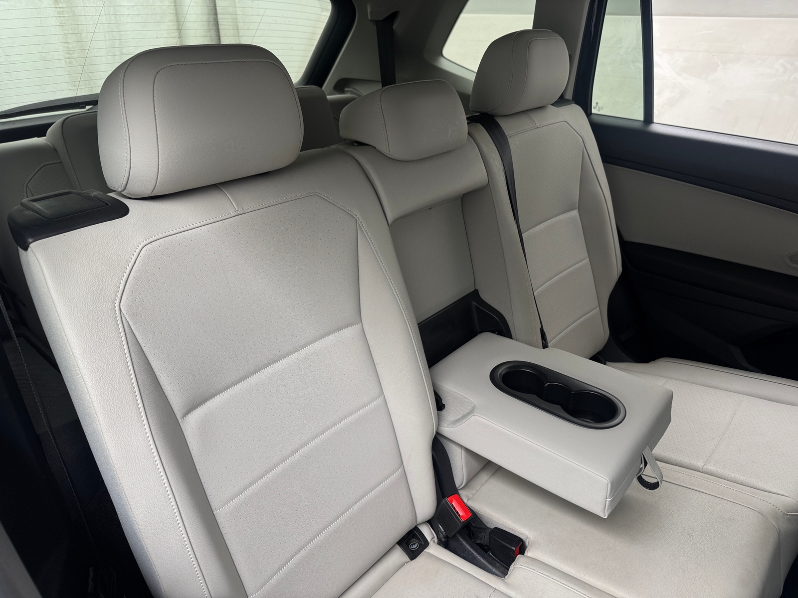 Thumbnail: 2020 Volkswagen Tiguan - 5