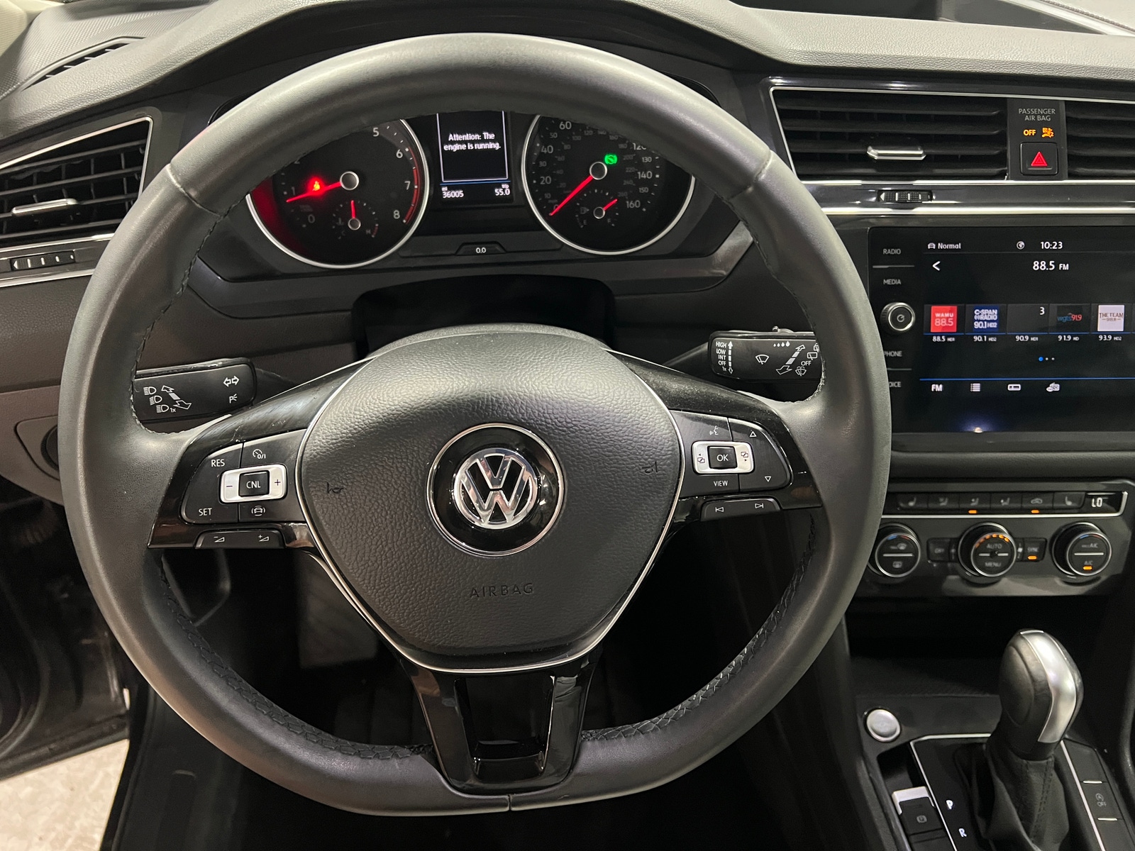 Thumbnail: 2020 Volkswagen Tiguan - 4