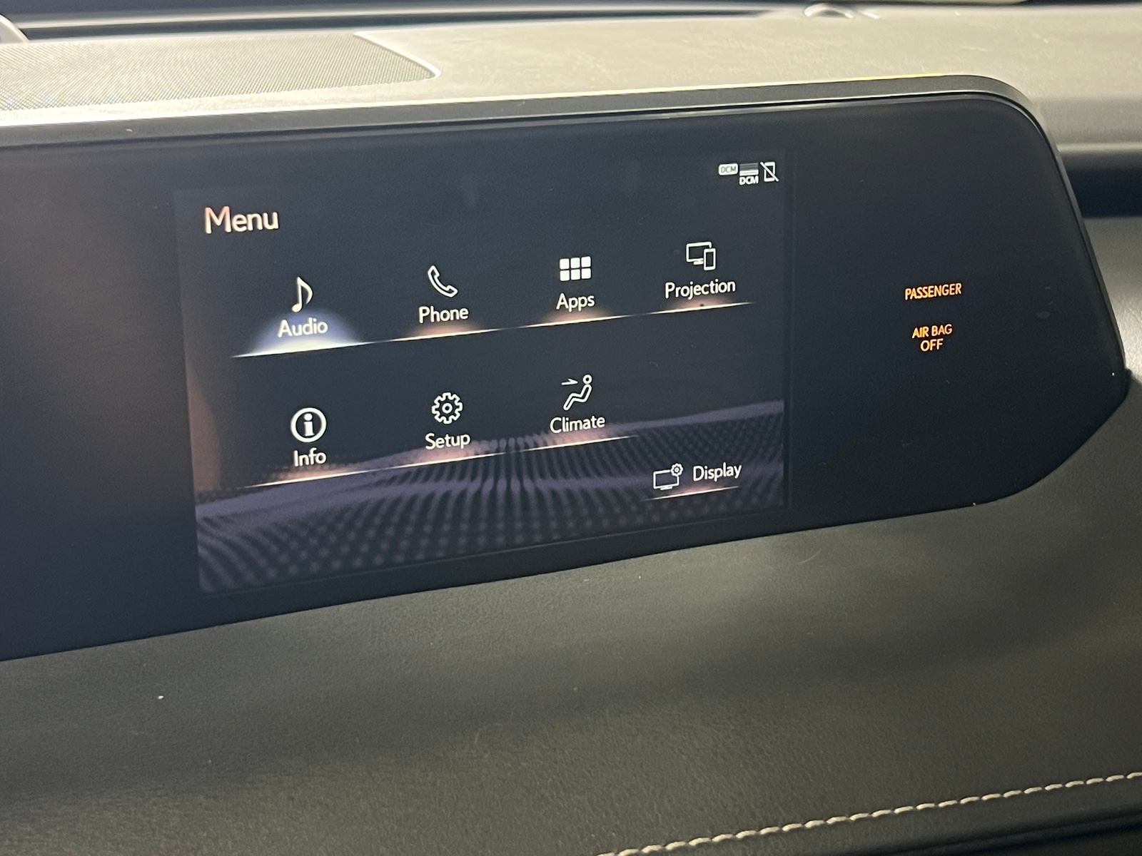 Thumbnail: 2020 Lexus UX - 3