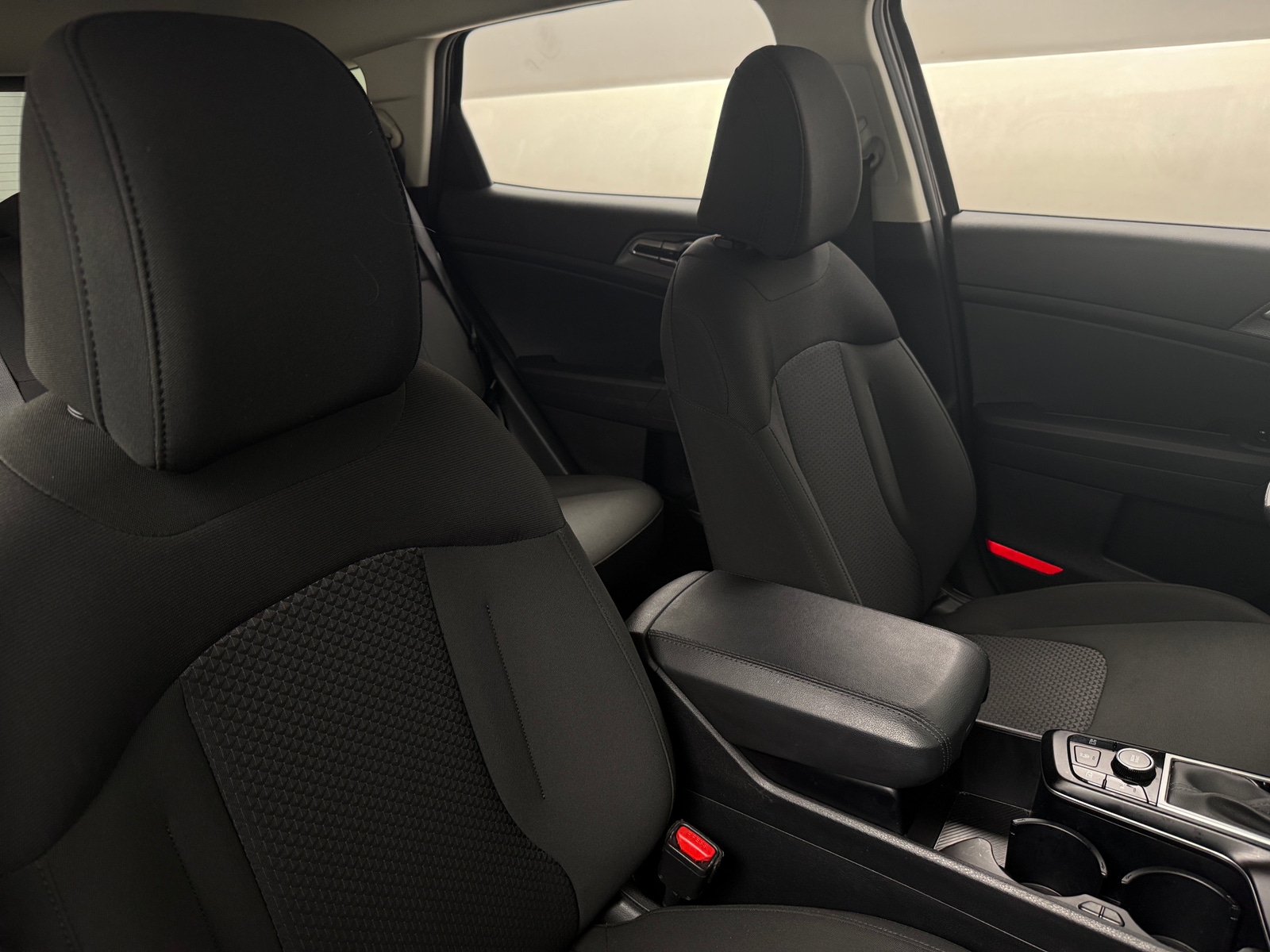 Thumbnail: 2025 Kia Sportage - 2