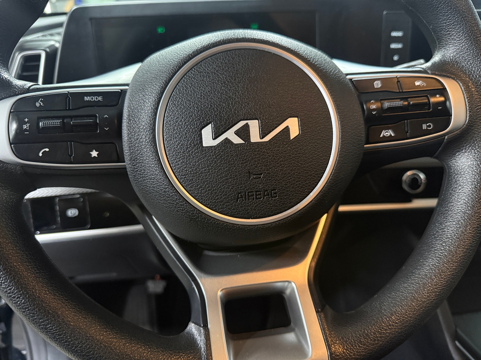 Thumbnail: 2025 Kia Sportage - 5