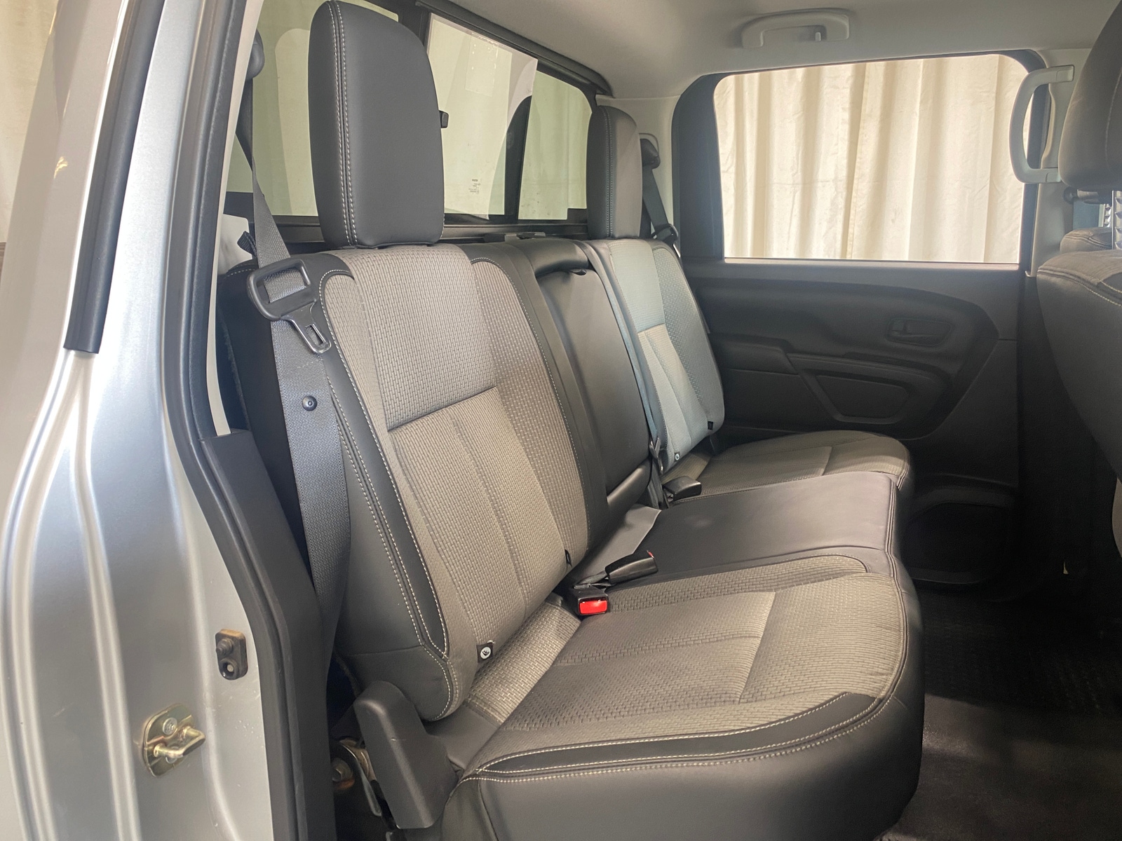 Thumbnail: 2018 Nissan Titan - 6