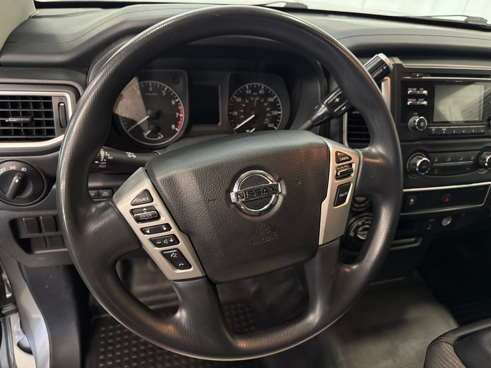 Thumbnail: 2018 Nissan Titan - 5