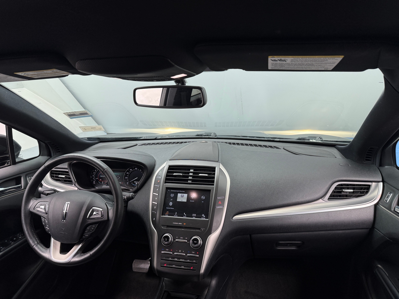 Thumbnail: 2016 Lincoln MKC - 2