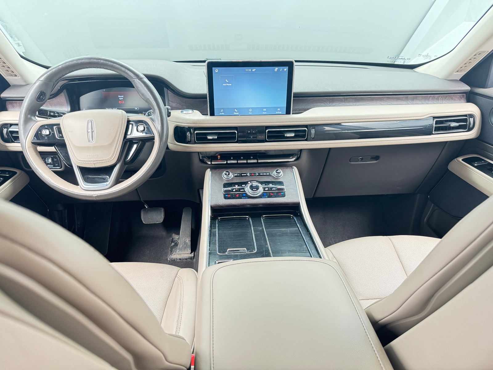 Thumbnail: 2023 Lincoln Aviator - 2