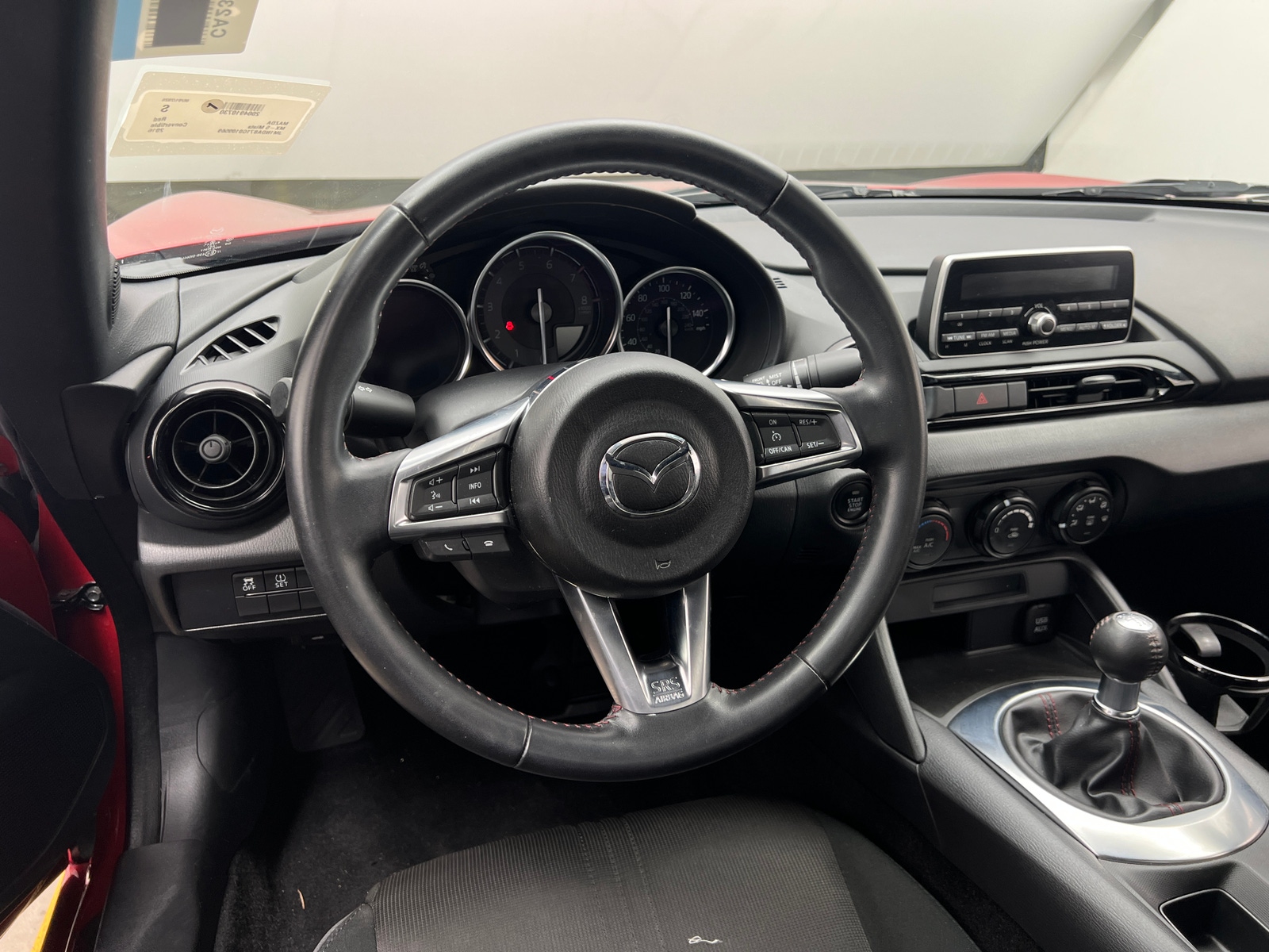 Thumbnail: 2016 Mazda MX-5 Miata - 5