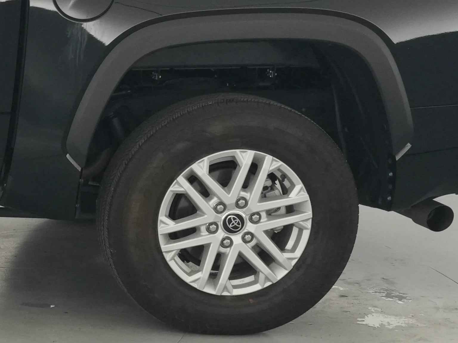 2024 Toyota Tundra SR5 - Photo 14