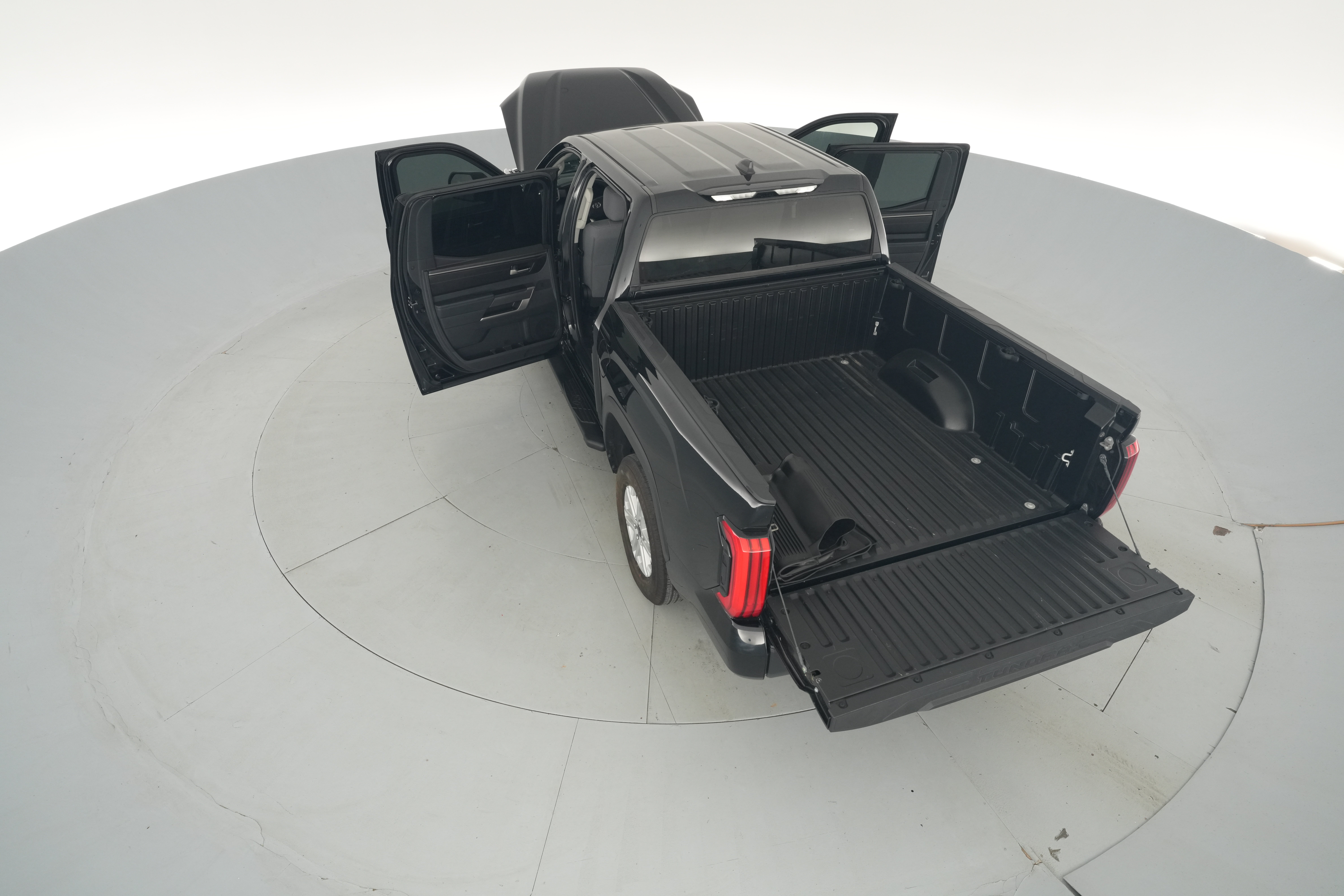 2024 Toyota Tundra SR5 - Photo 45