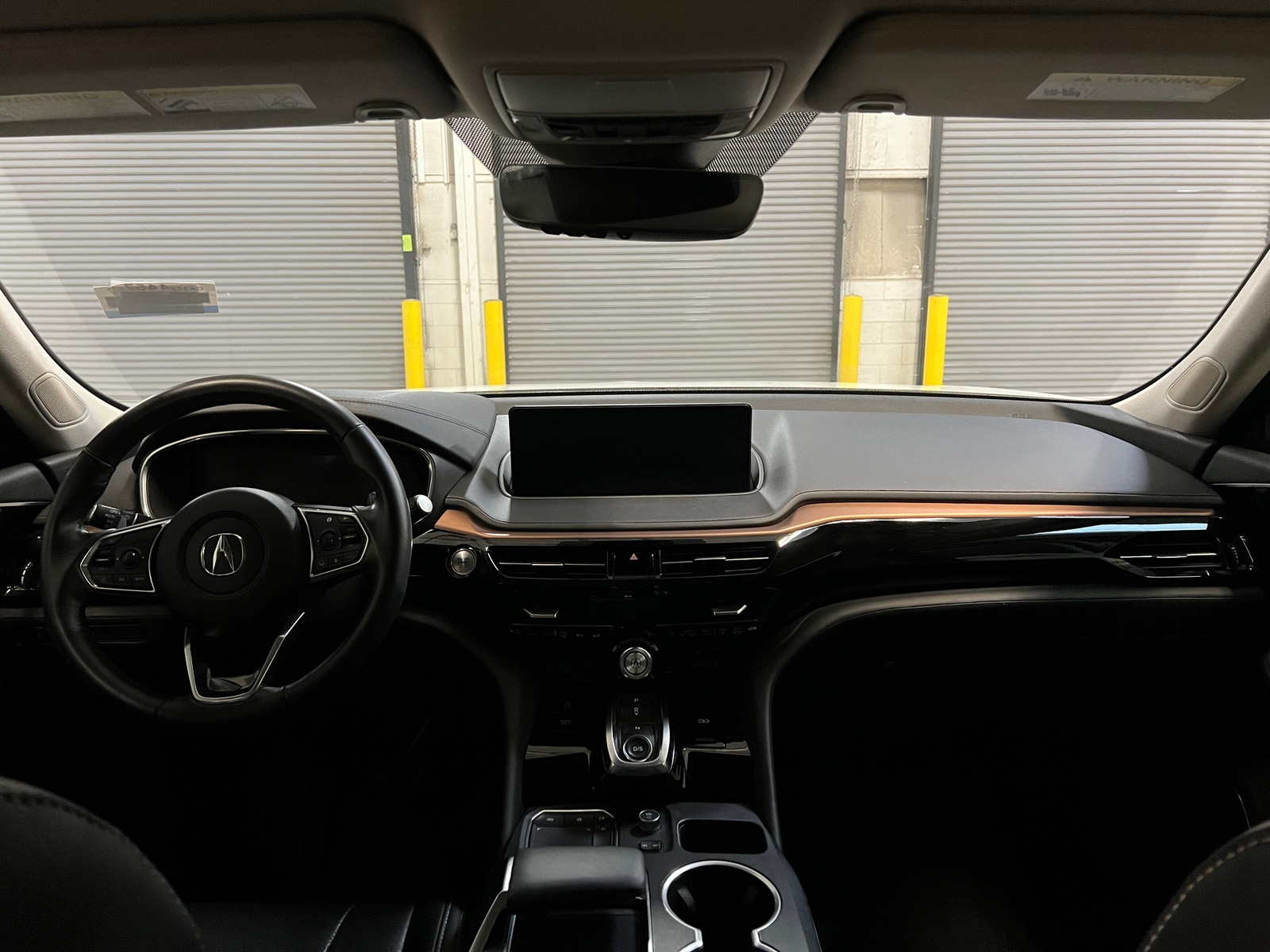 Thumbnail: 2022 Acura MDX - 2