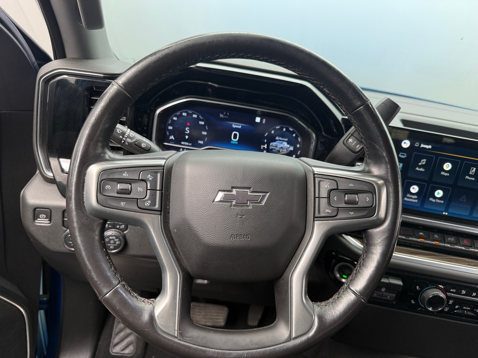 Thumbnail: 2022 Chevrolet Silverado 1500 - 5