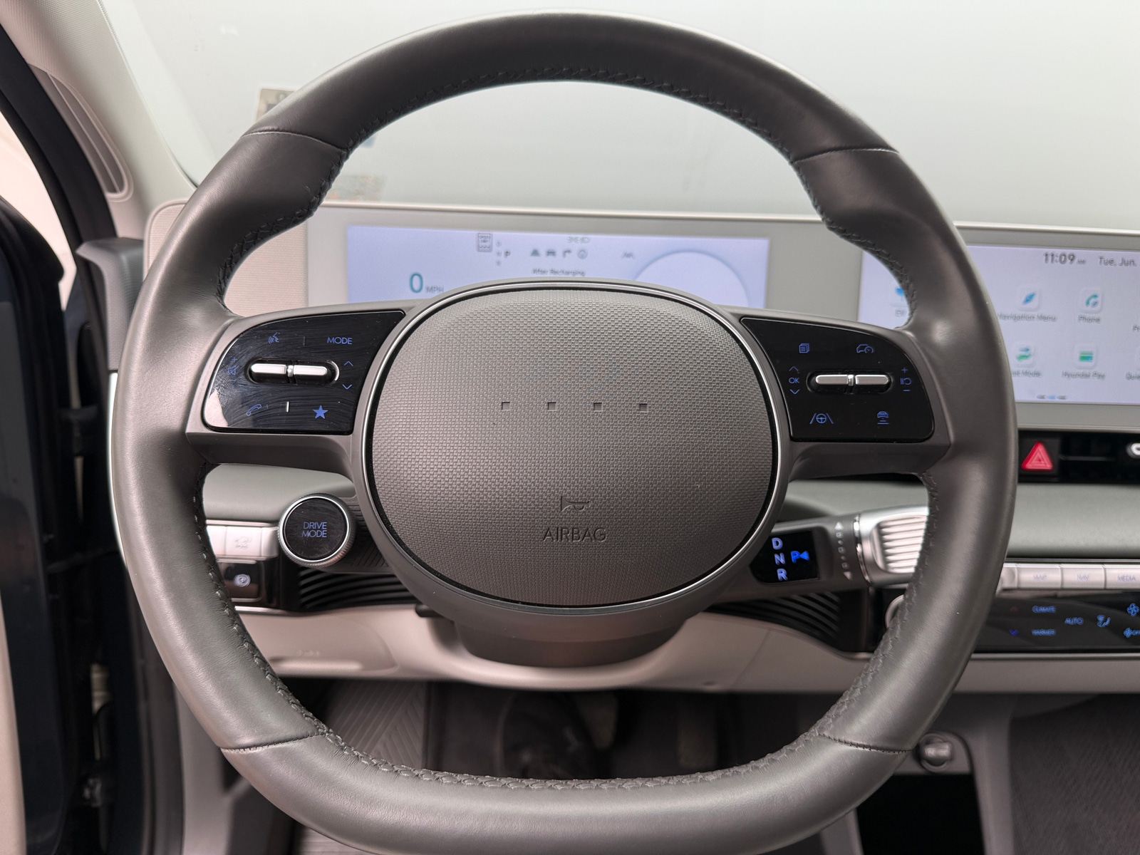 Thumbnail: 2023 Hyundai Ioniq 5 - 5