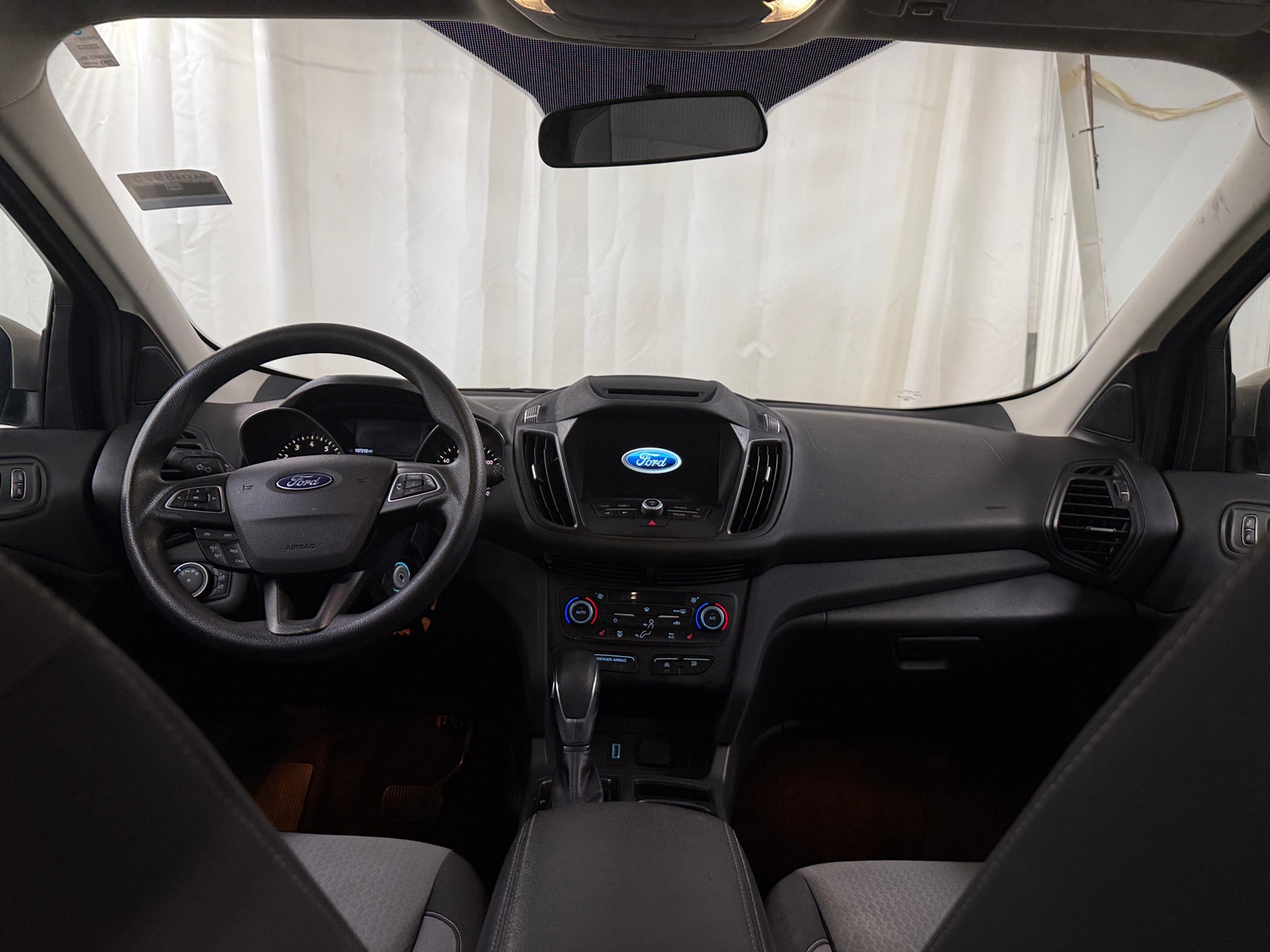 Thumbnail: 2018 Ford Escape - 3