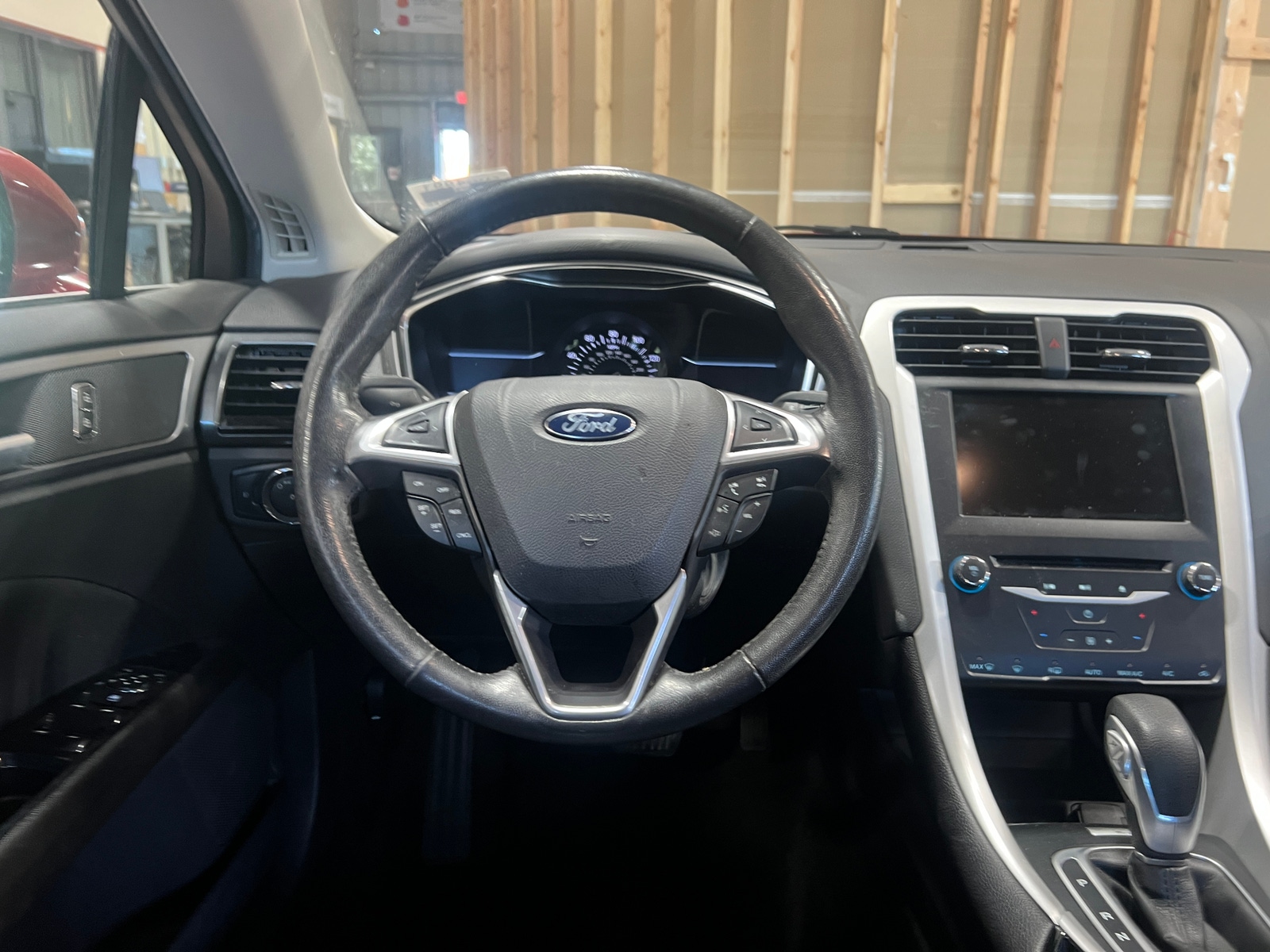 Thumbnail: 2014 Ford Fusion - 5