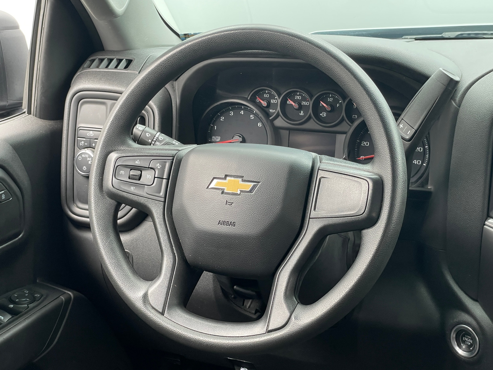 Thumbnail: 2023 Chevrolet Silverado 1500 - 5