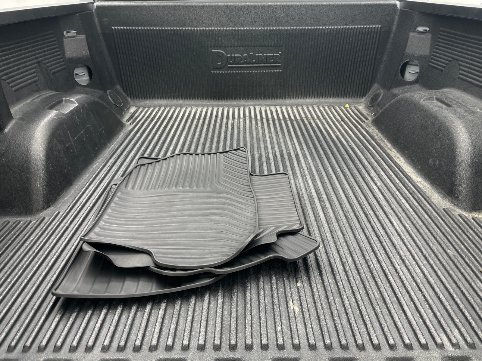 Thumbnail: 2023 Chevrolet Silverado 1500 - 7