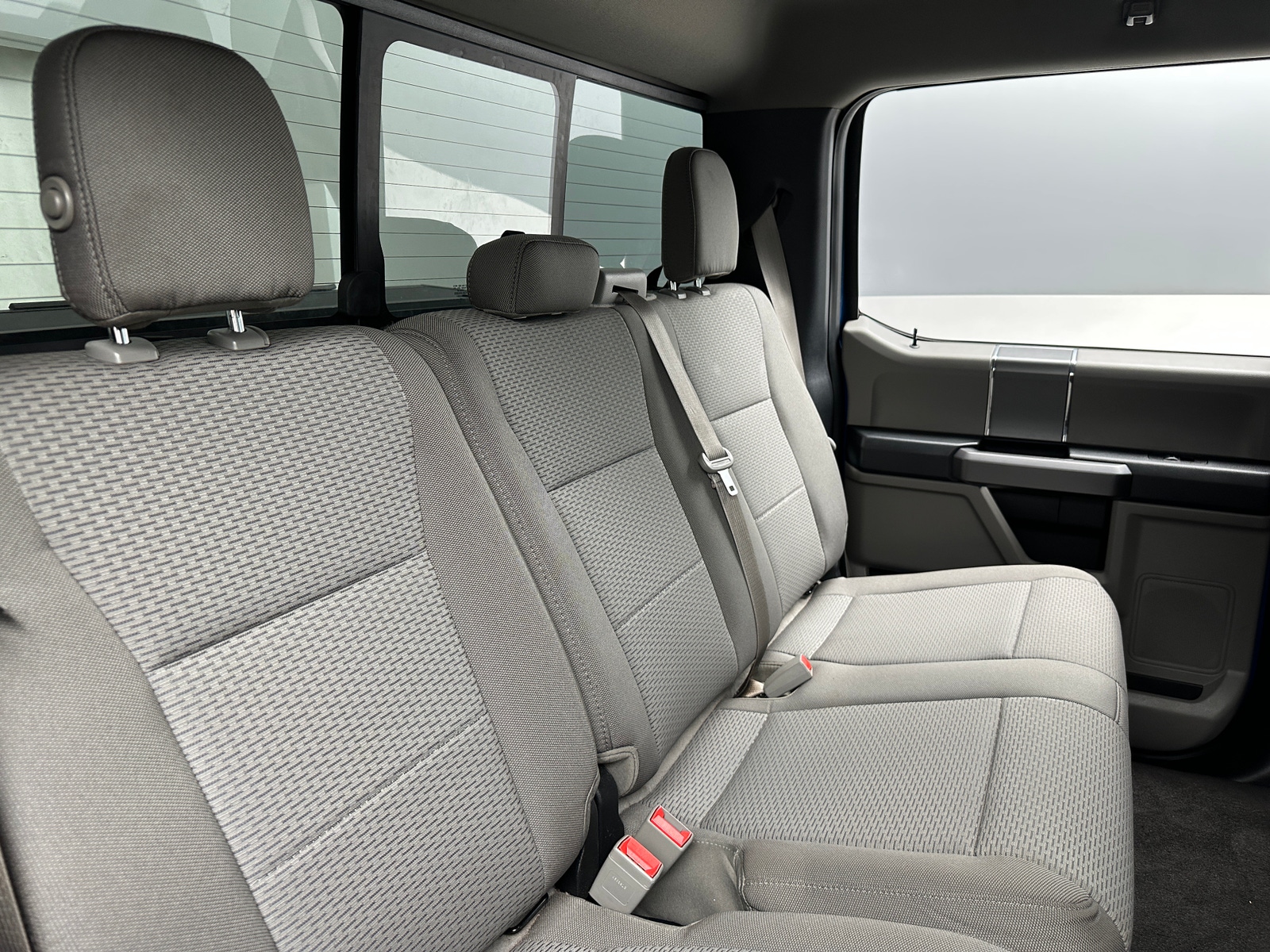 Thumbnail: 2019 Ford Econoline - 6