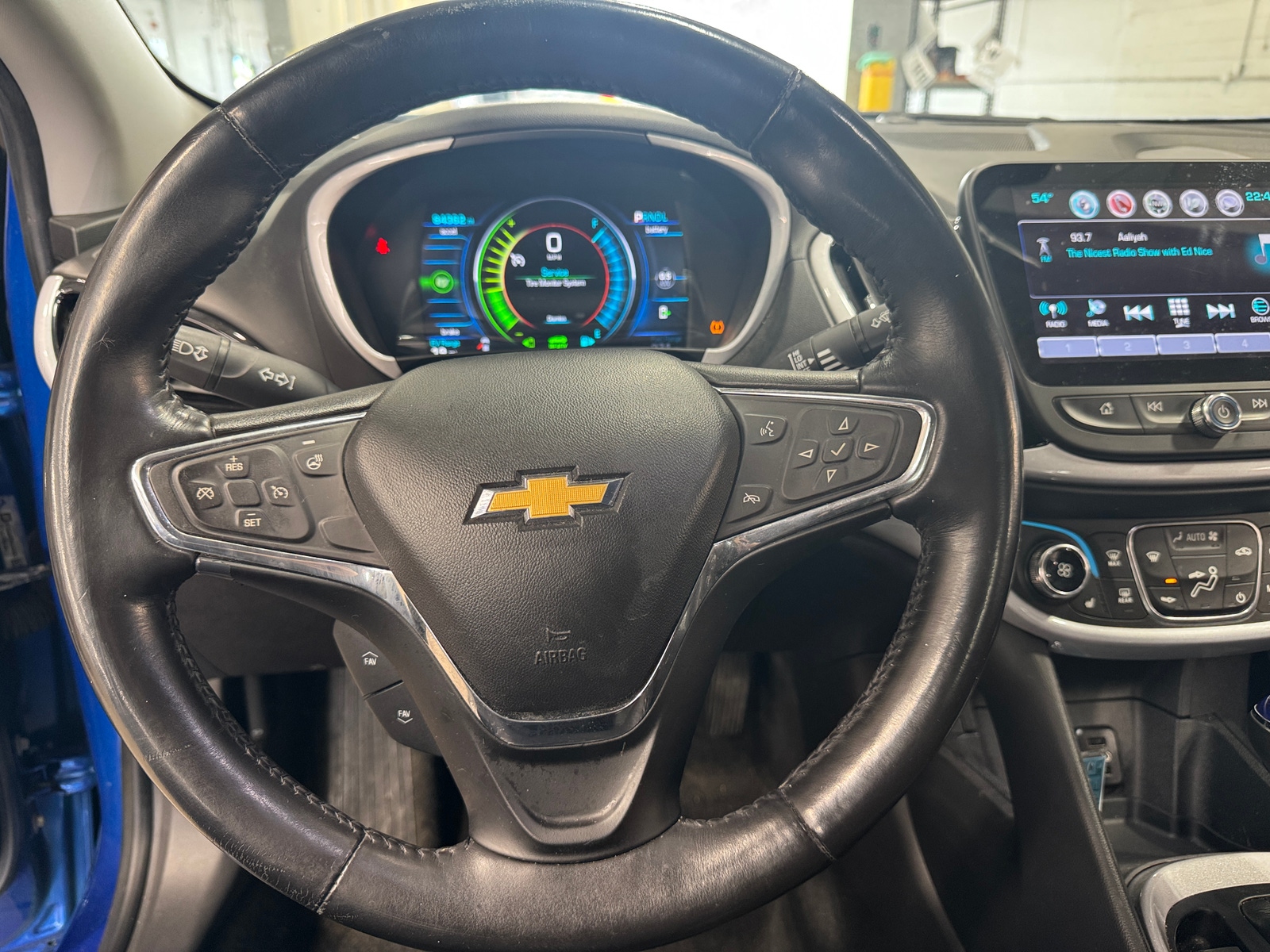 Thumbnail: 2017 Chevrolet Volt - 5
