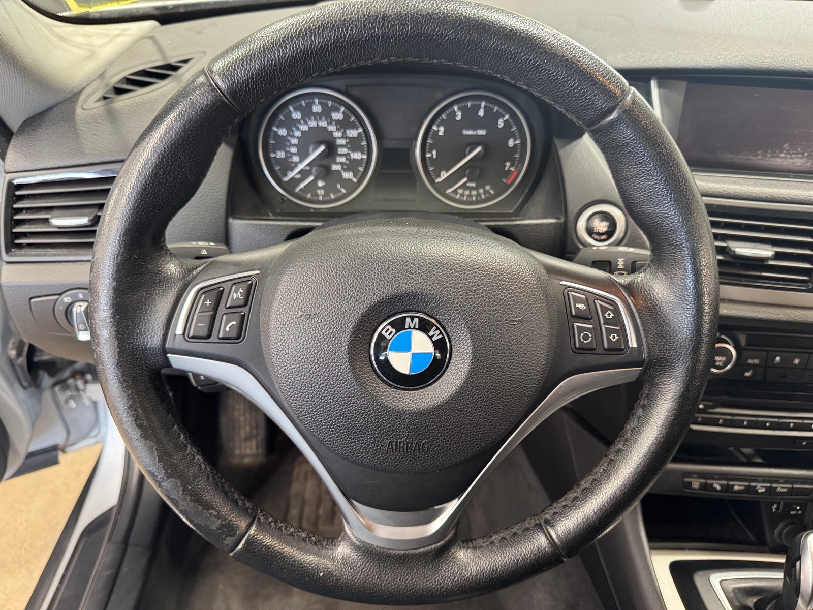 Thumbnail: 2015 BMW X1 - 4