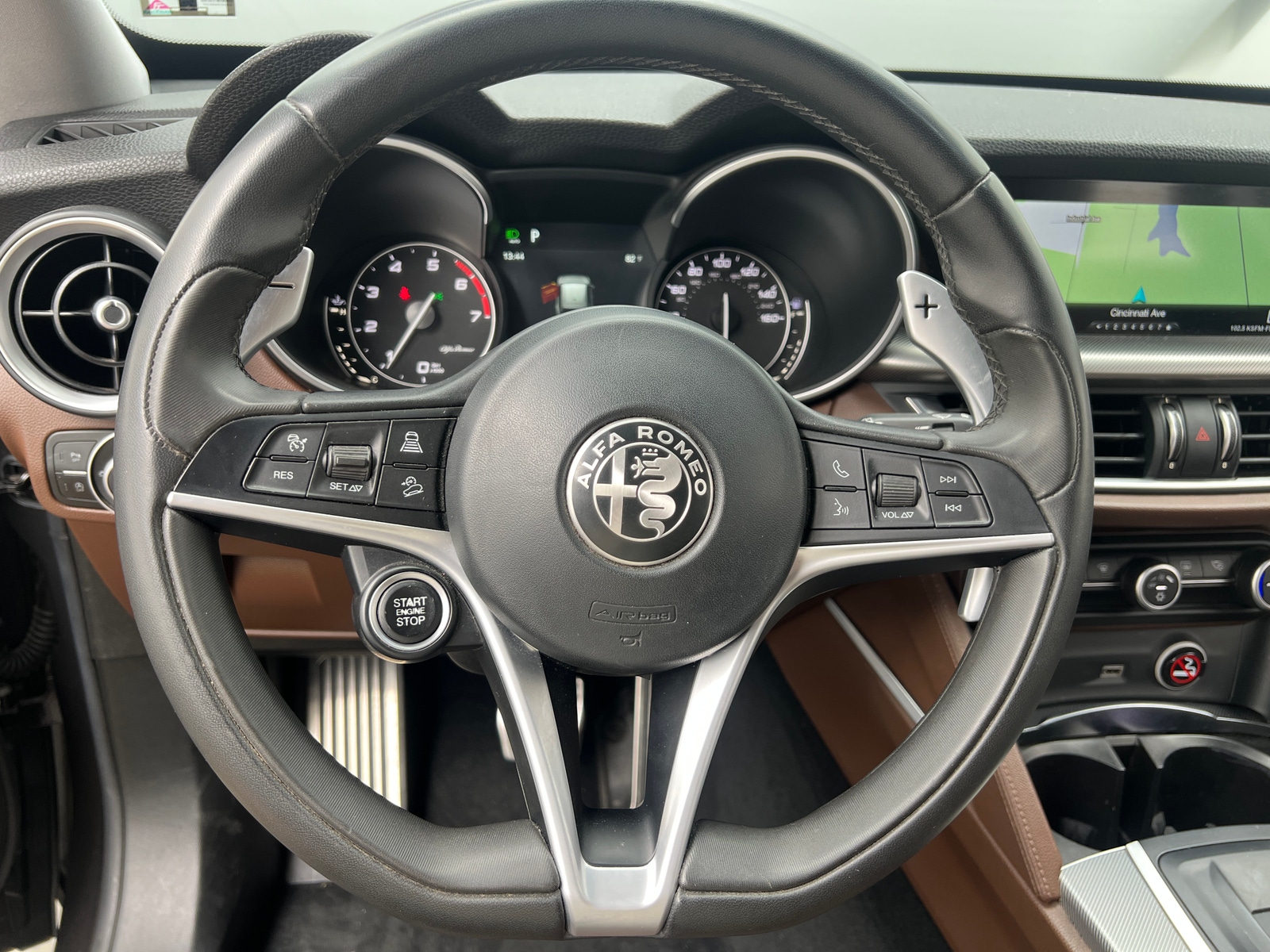 Thumbnail: 2018 Alfa Romeo Stelvio - 4