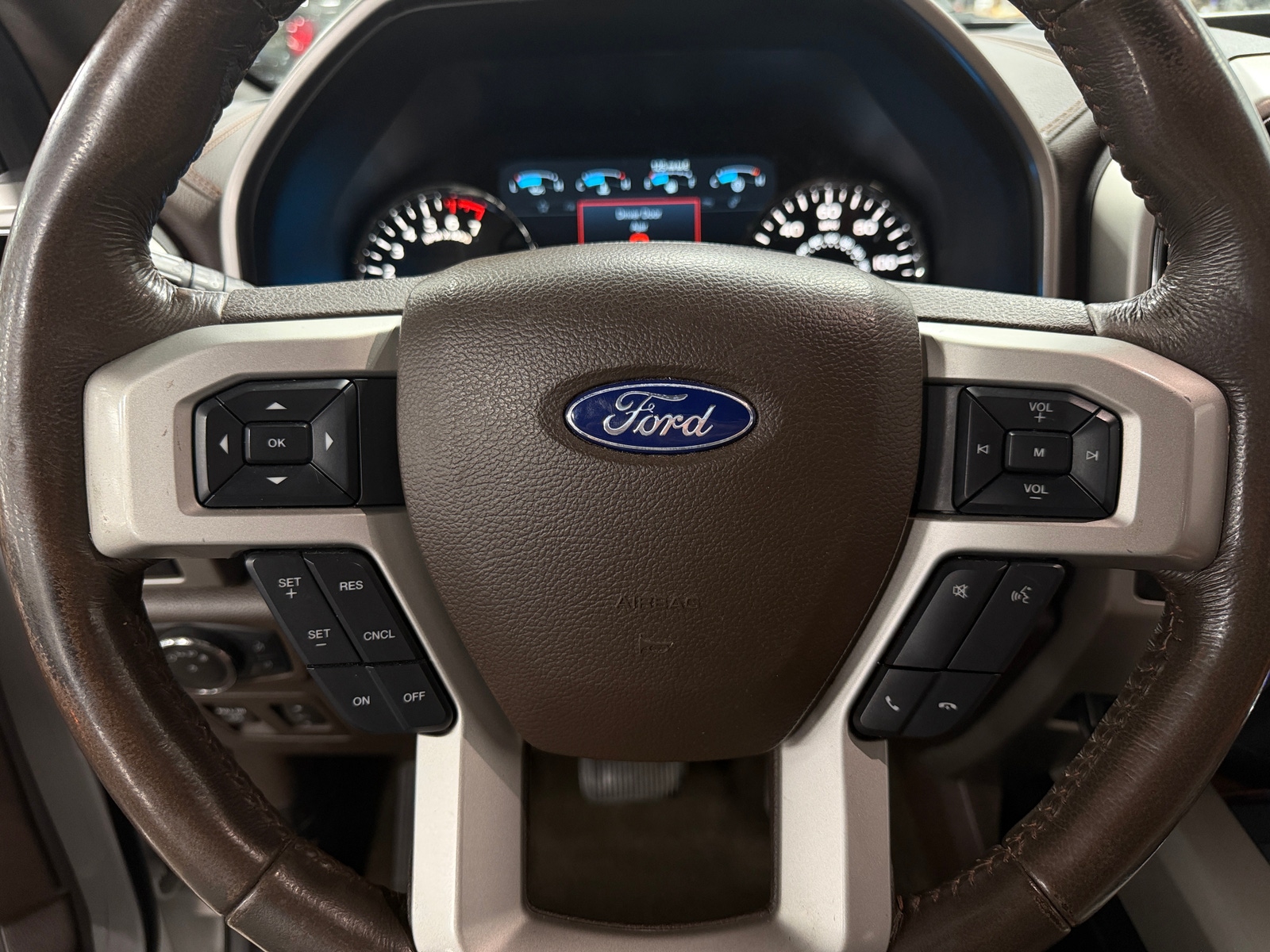Thumbnail: 2019 Ford Econoline - 4
