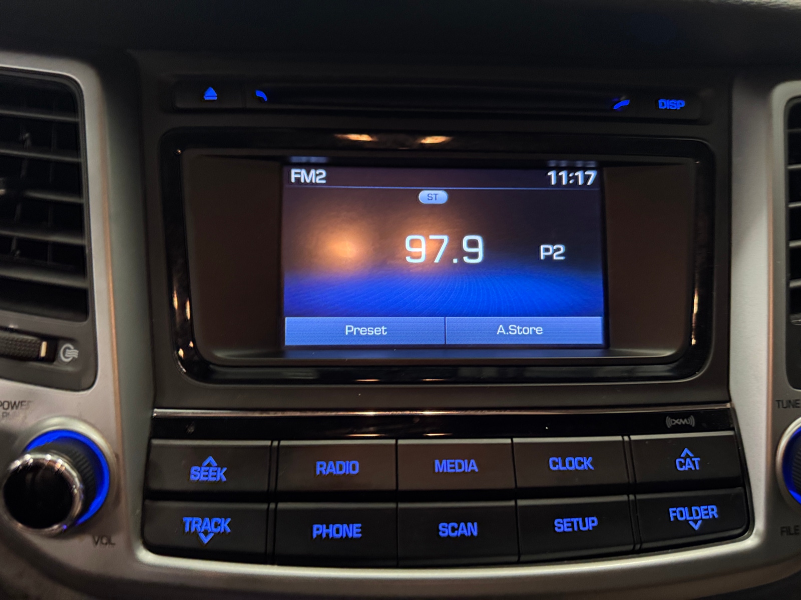 Thumbnail: 2016 Hyundai Tucson - 4