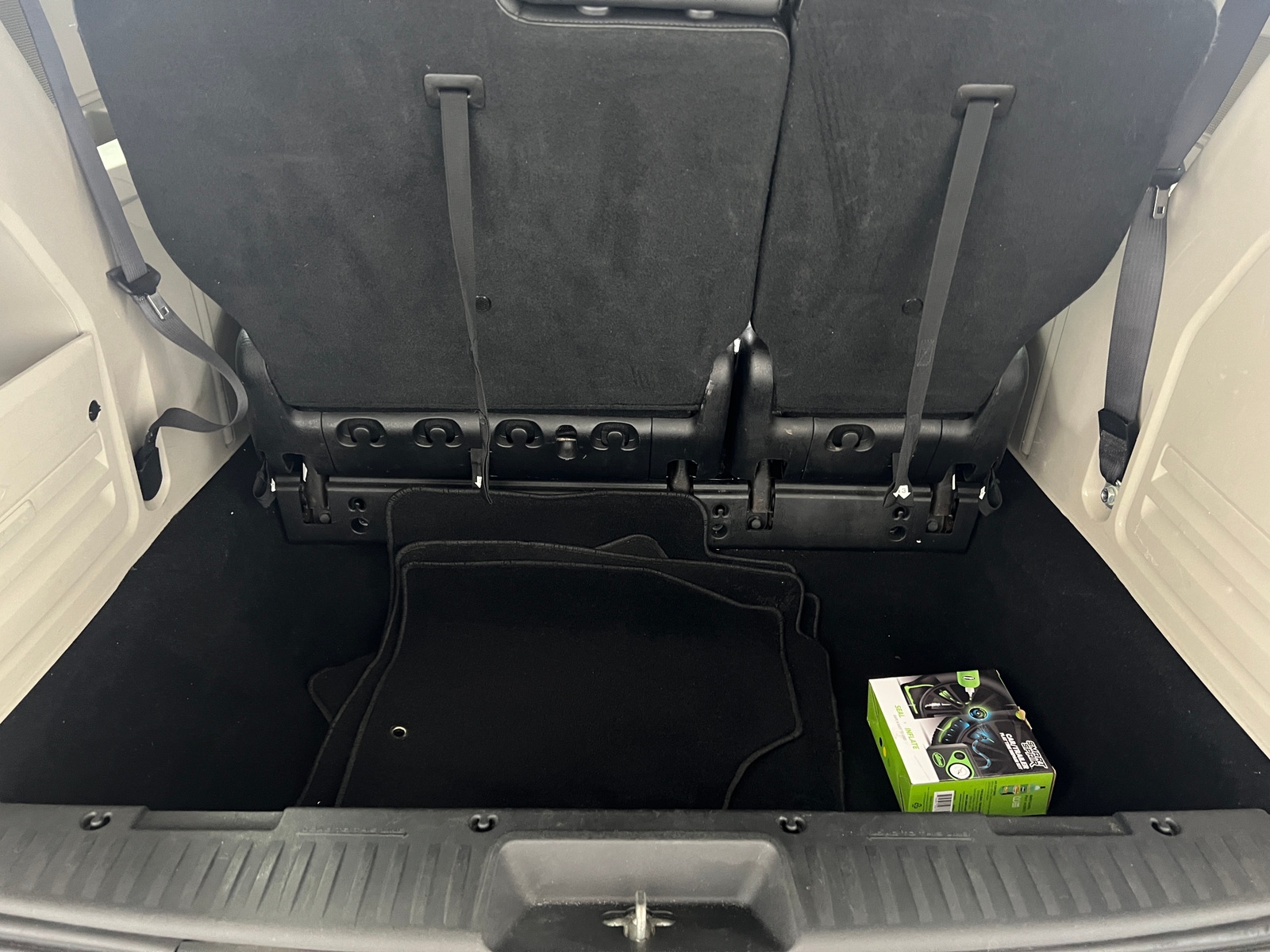 Thumbnail: 2019 Dodge Grand Caravan - 6