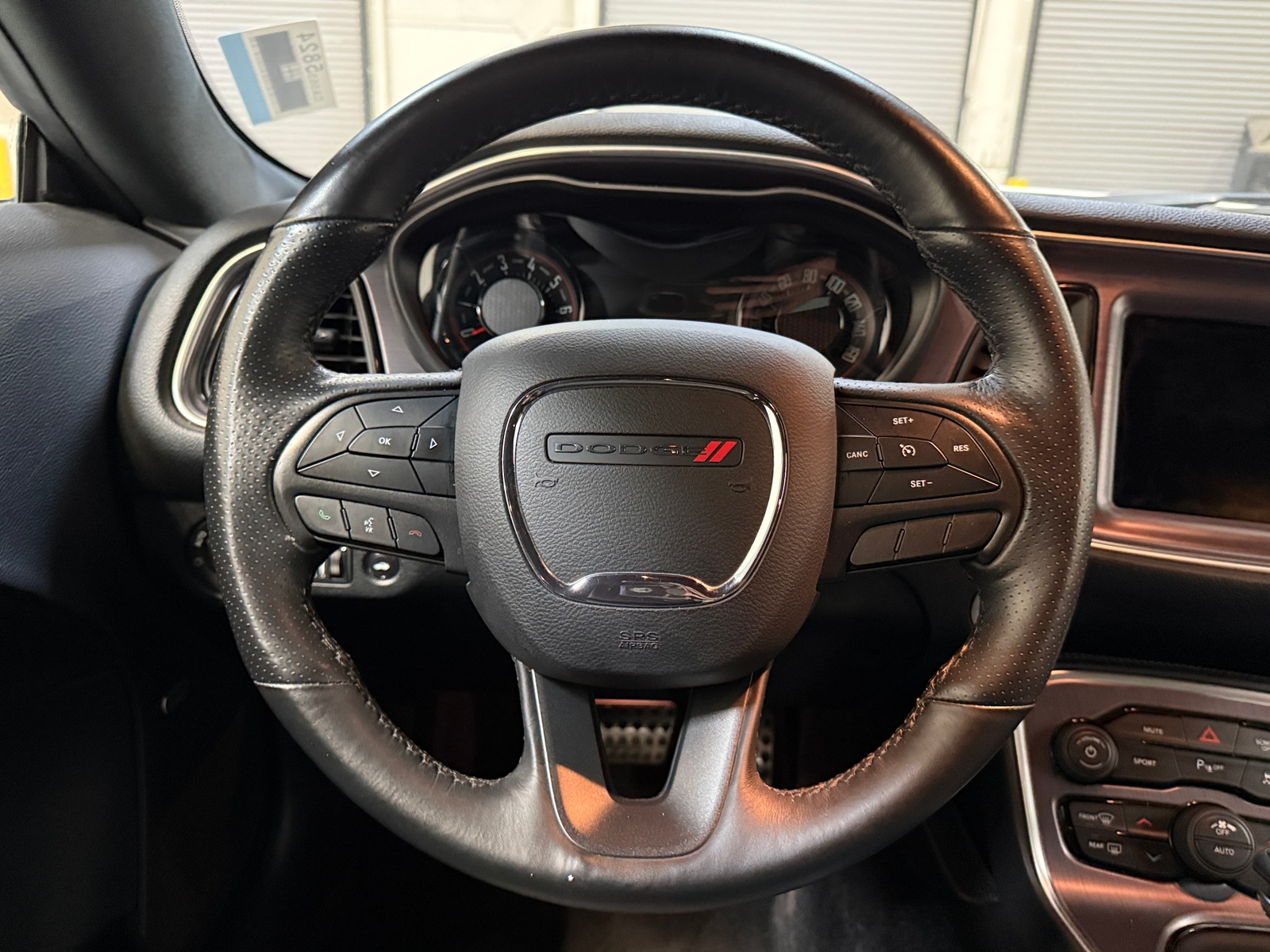 Thumbnail: 2018 Dodge Challenger - 4