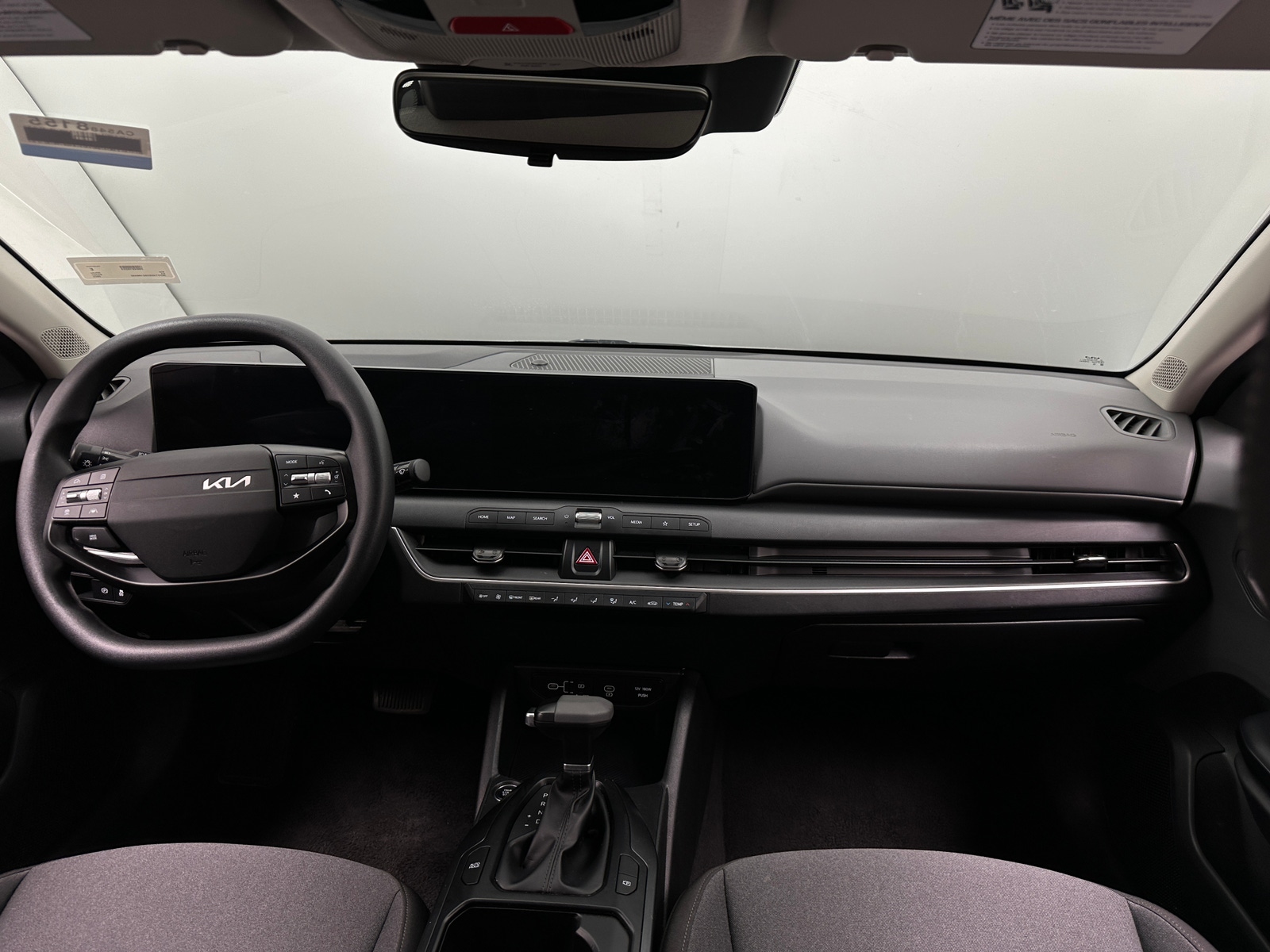 Thumbnail: 2025 Kia K4 - 3
