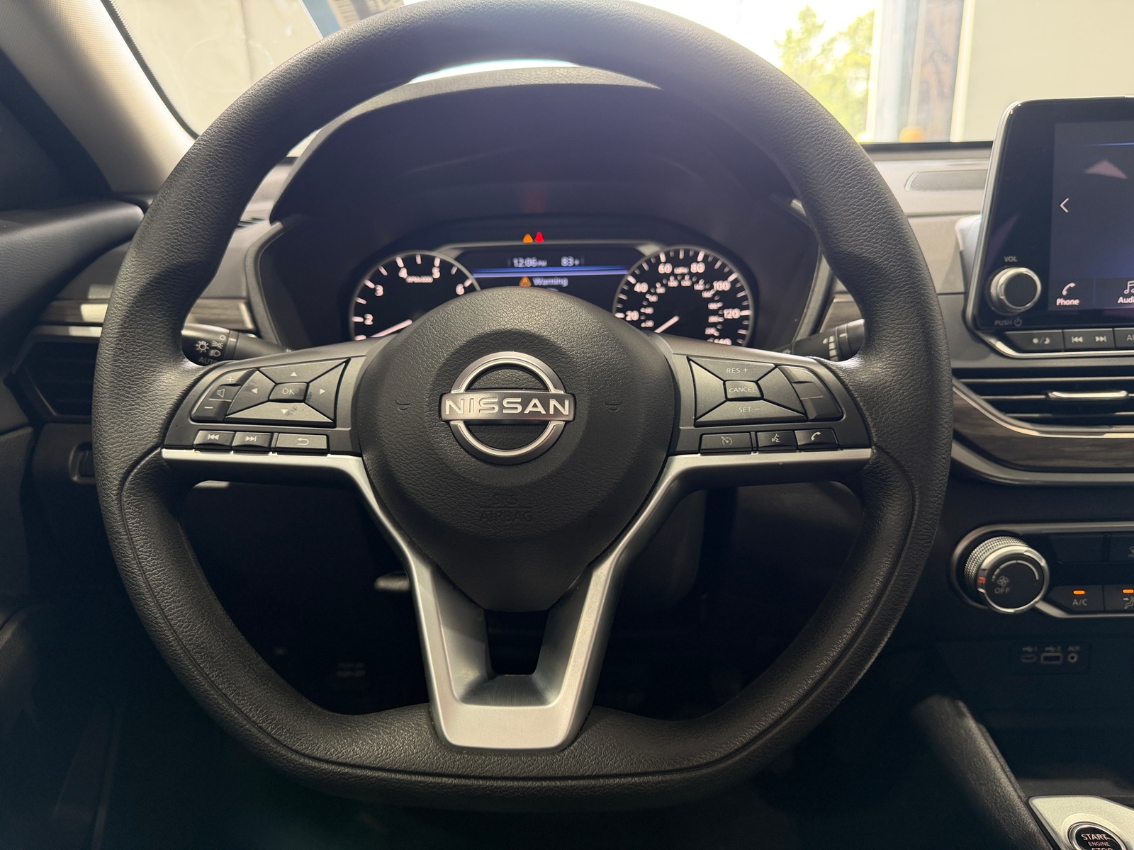 Thumbnail: 2025 Nissan Altima - 5