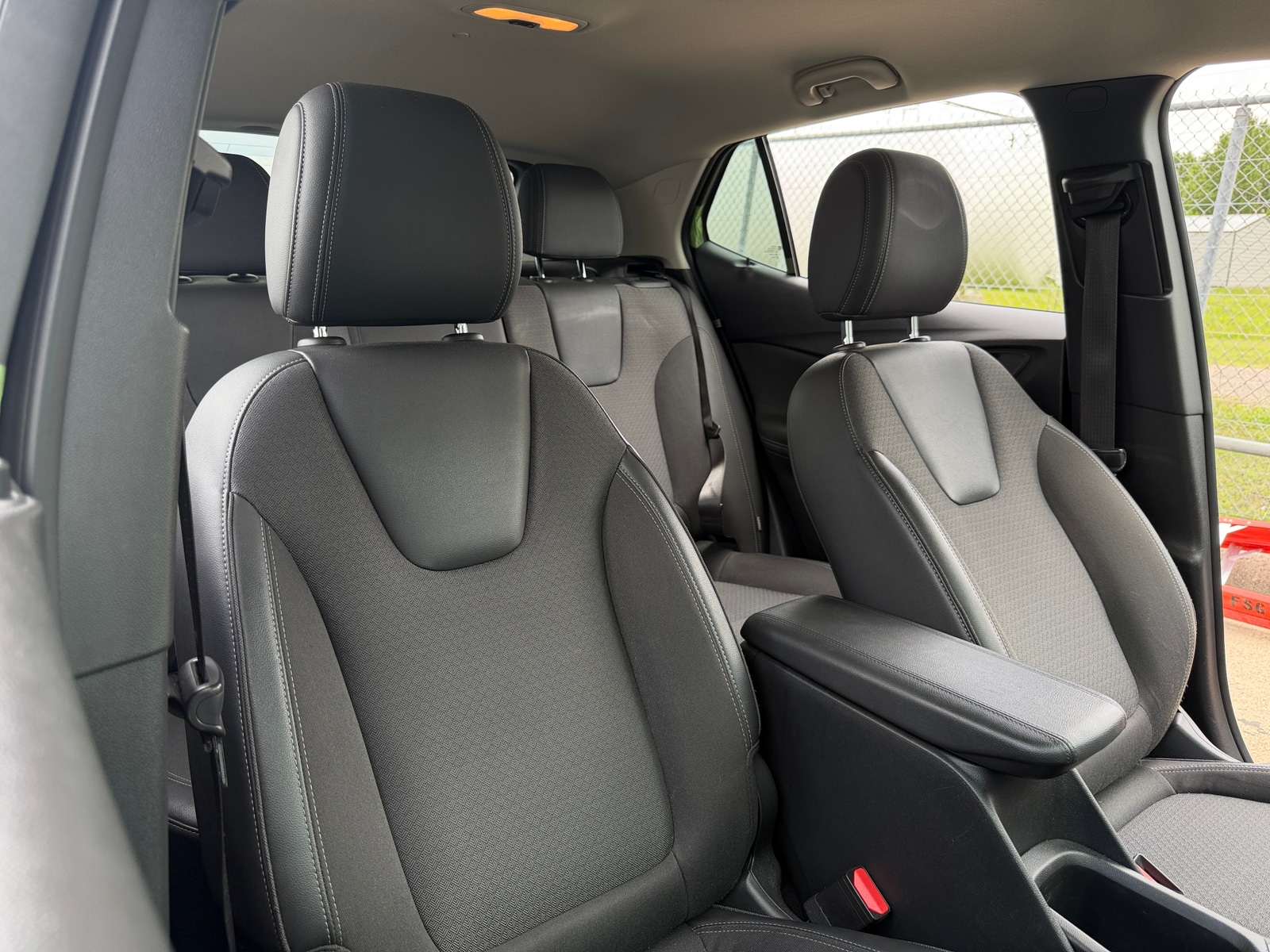 Thumbnail: 2023 Buick Encore GX - 2
