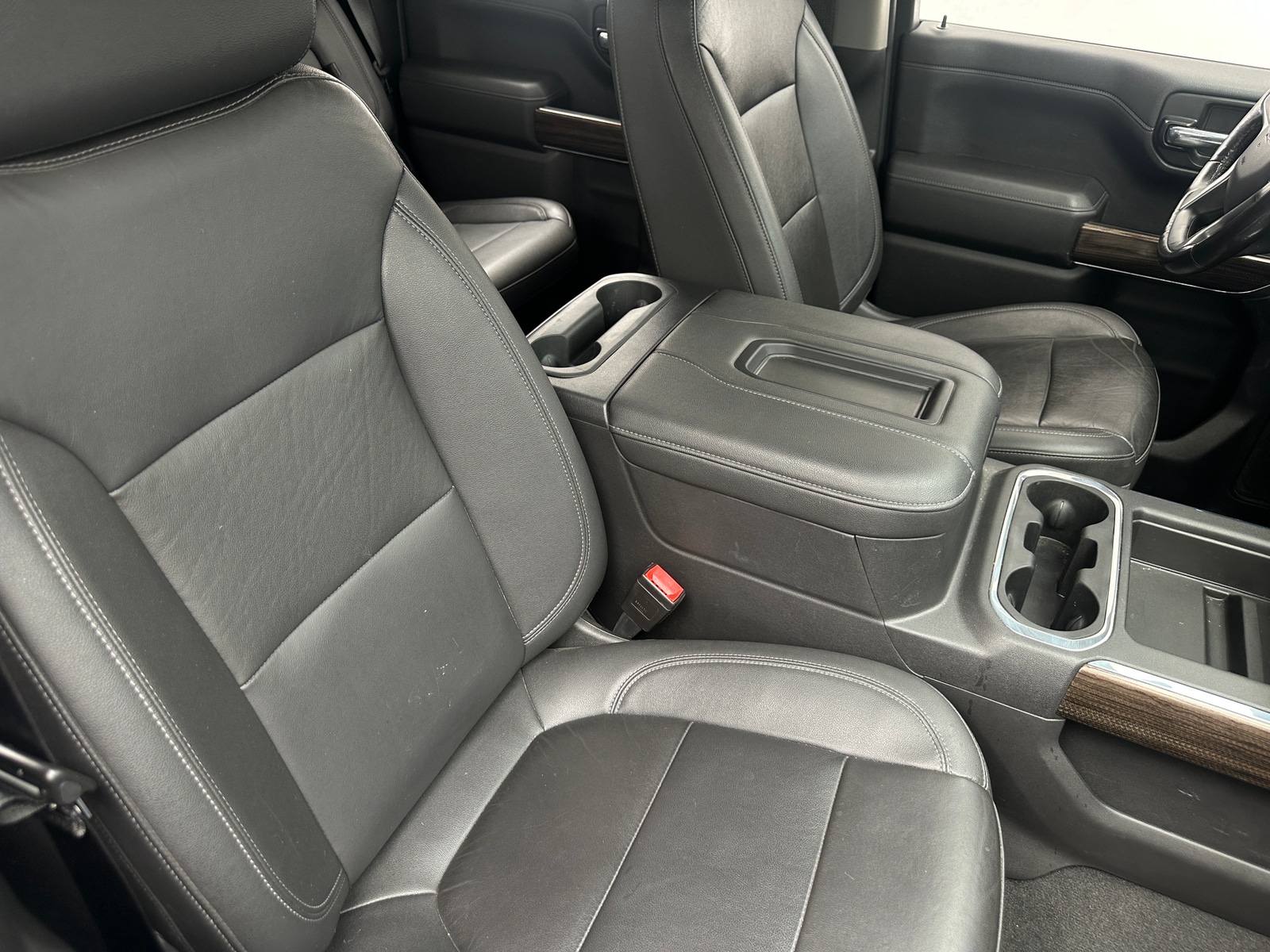 Thumbnail: 2021 Chevrolet Silverado 1500 - 2