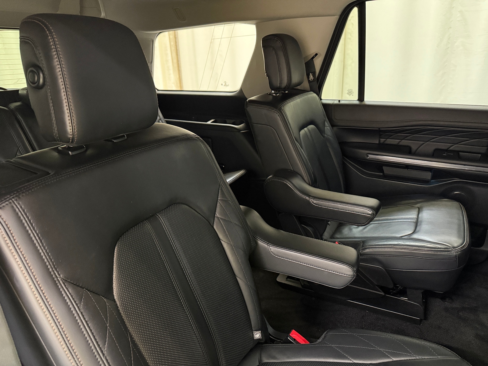 Thumbnail: 2019 Ford Expedition - 5