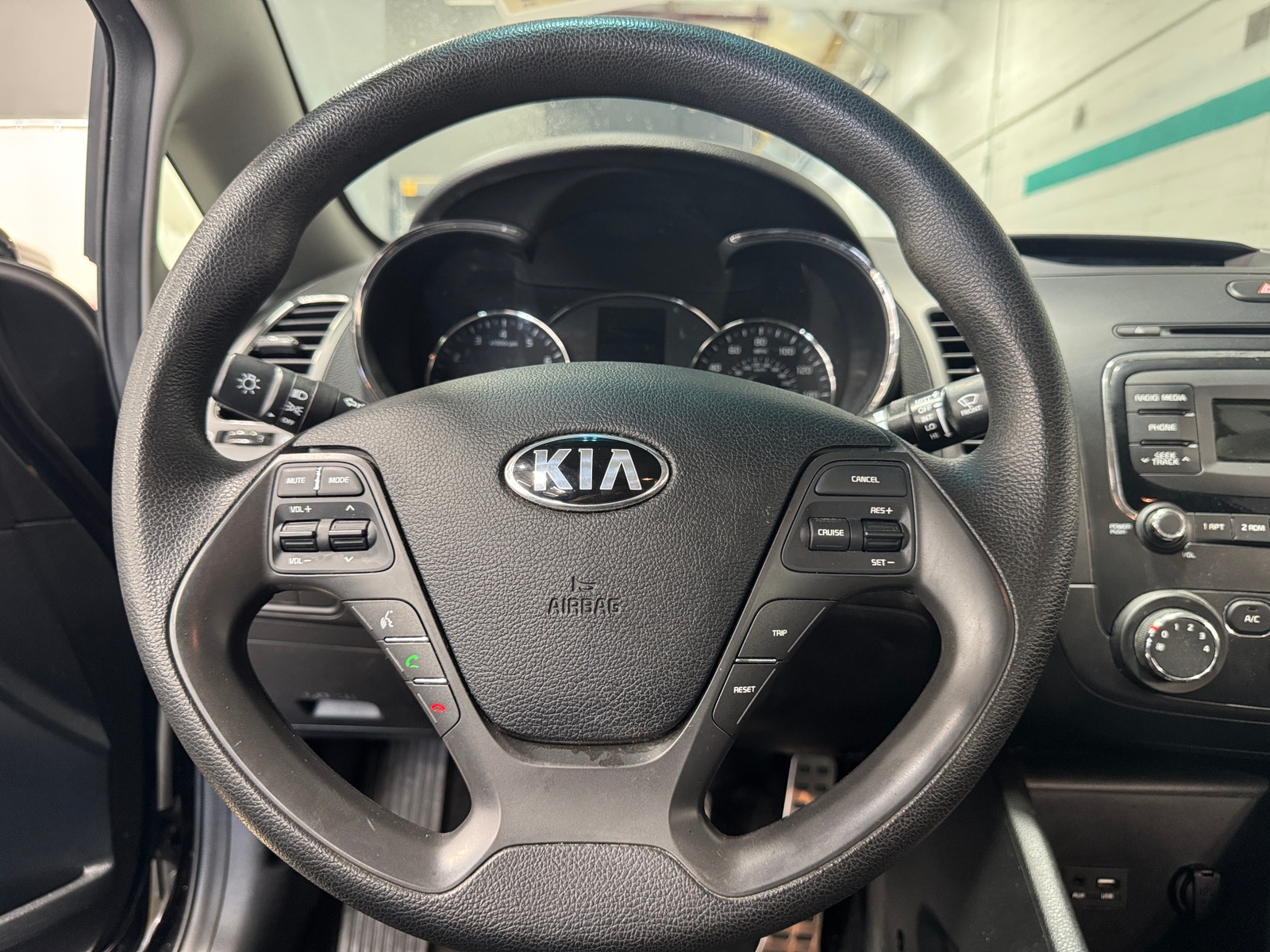 Thumbnail: 2018 Kia Forte - 5