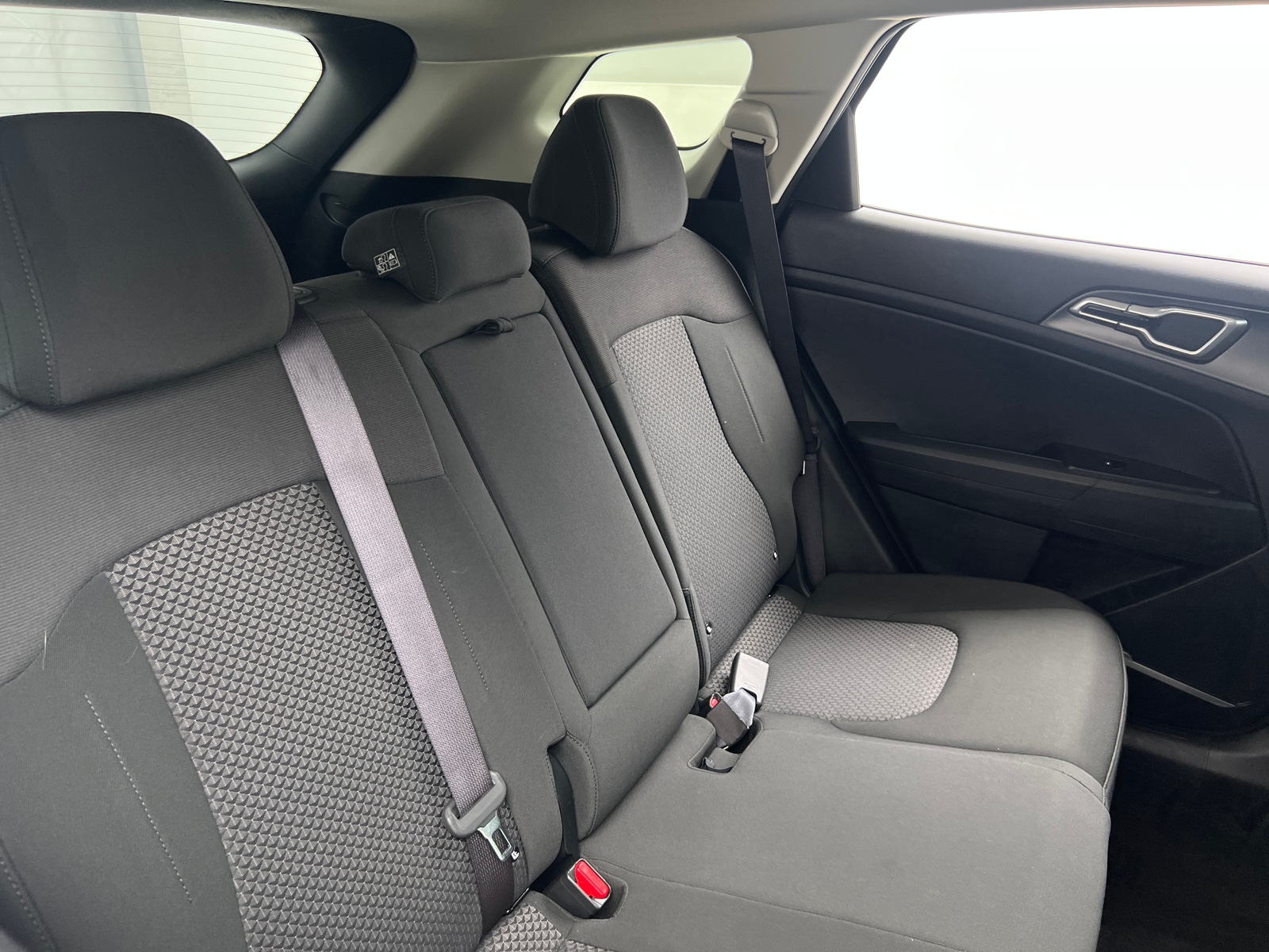 Thumbnail: 2026 Kia Sportage - 6