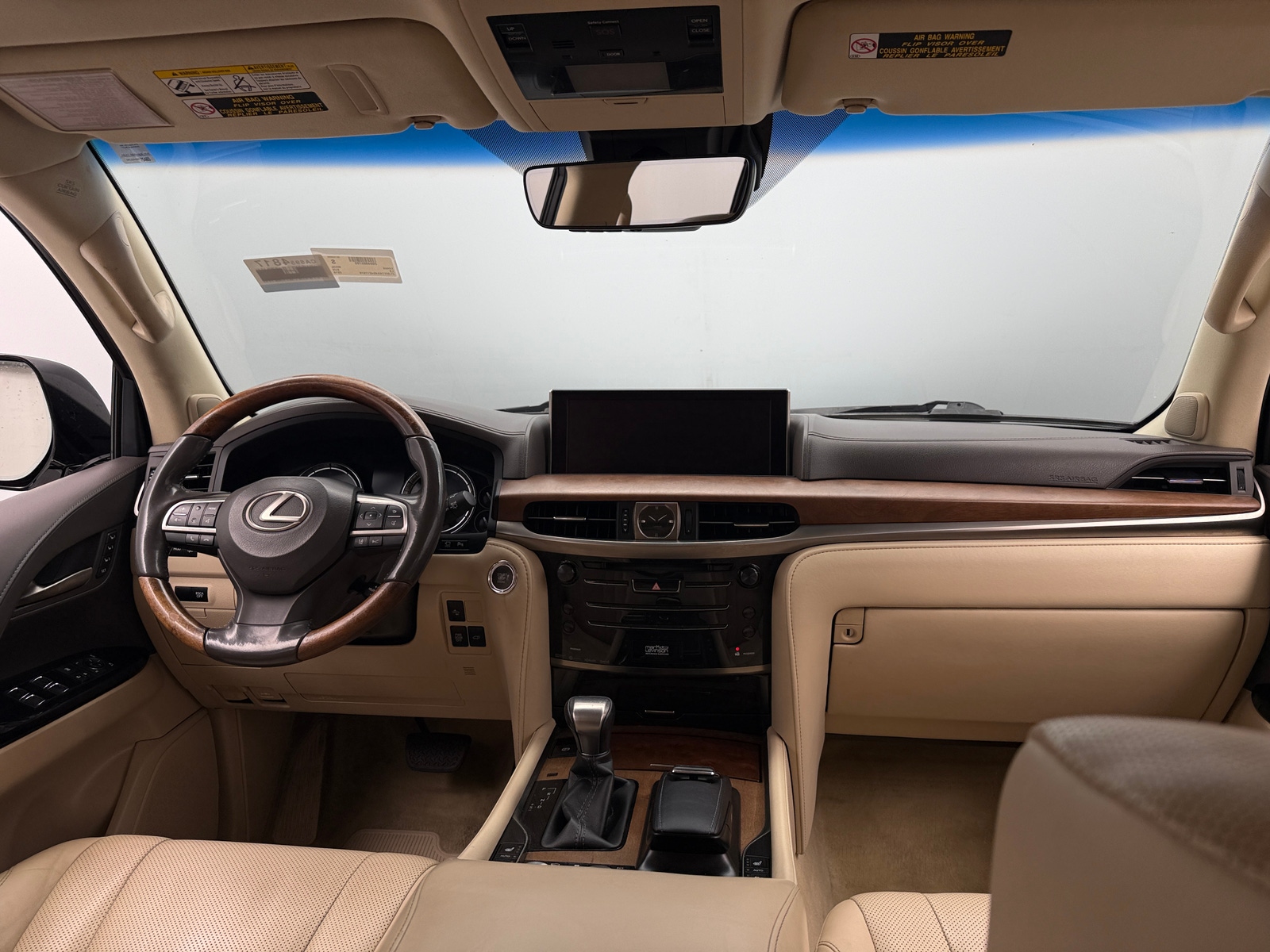 Thumbnail: 2016 Lexus LX - 2
