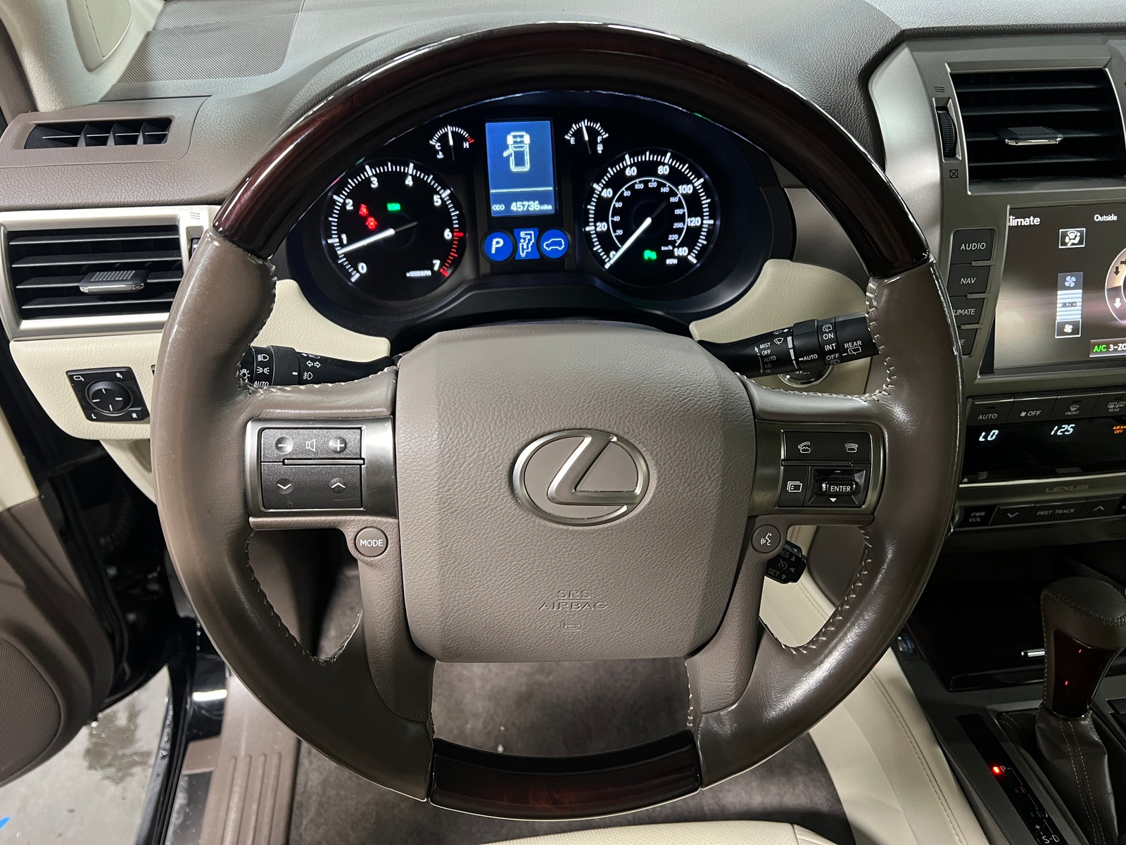 Thumbnail: 2018 Lexus GX - 4