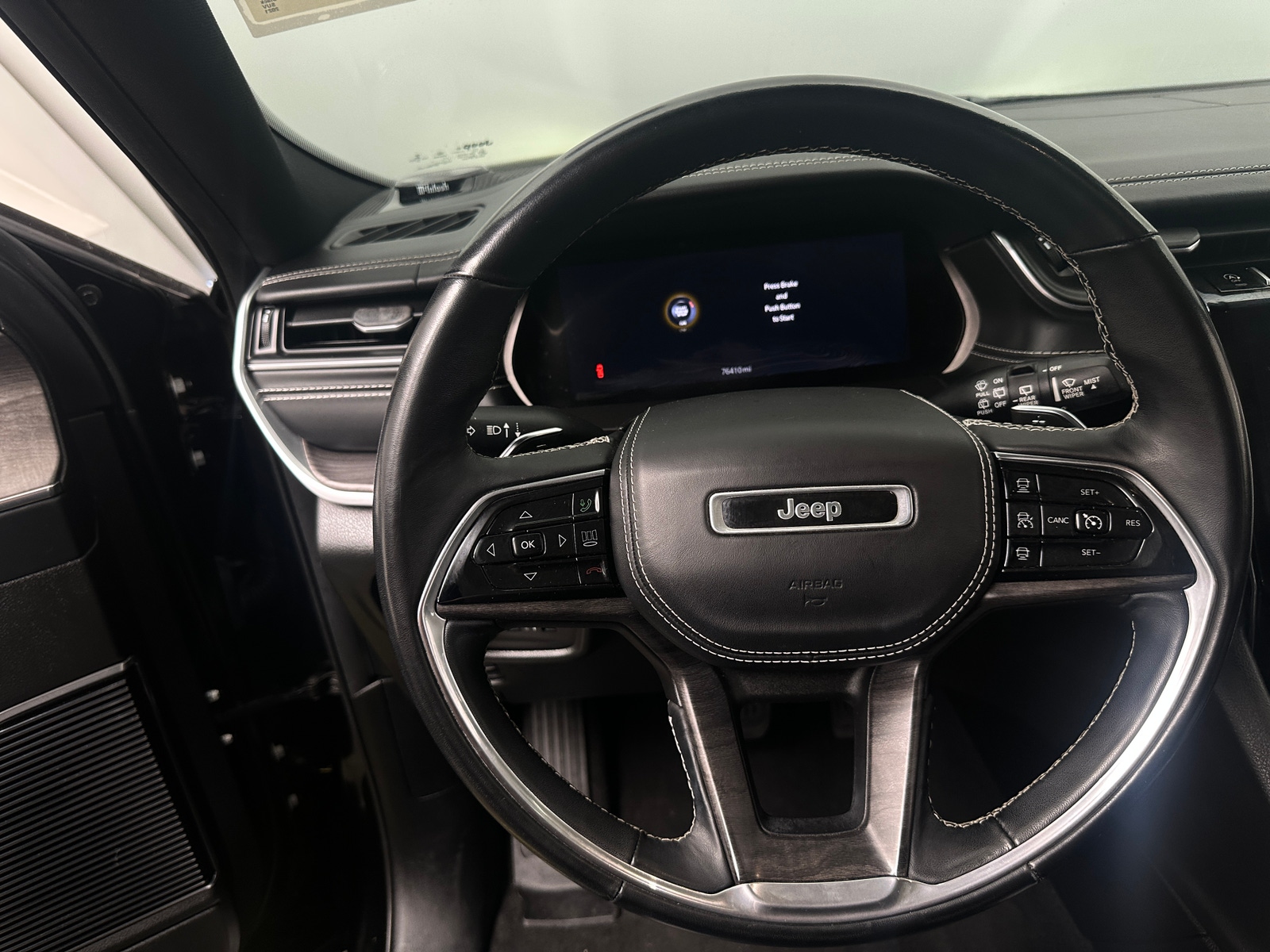 Thumbnail: 2021 Jeep Grand Cherokee L - 4