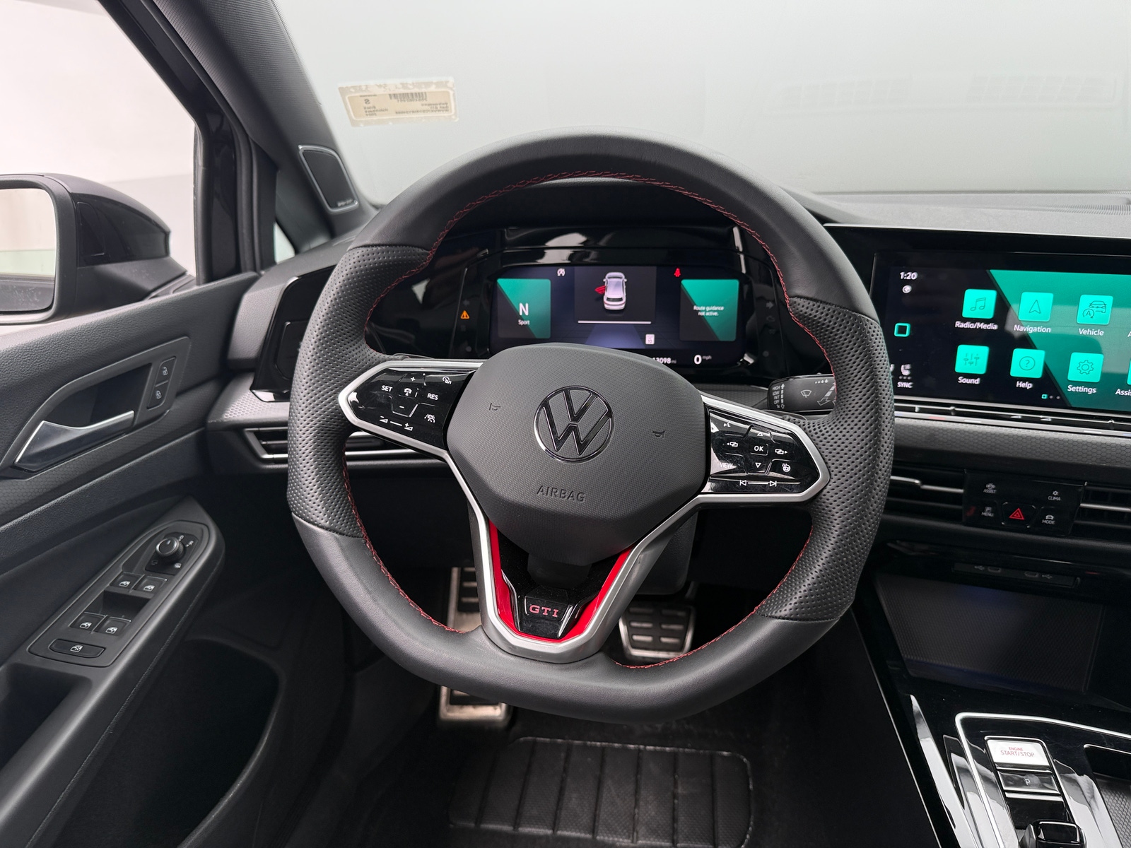 Thumbnail: 2024 Volkswagen Golf - 4