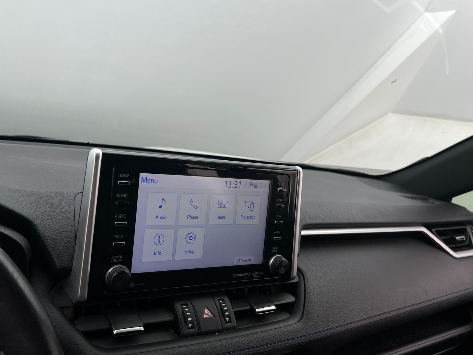 Thumbnail: 2019 Toyota RAV4 - 3