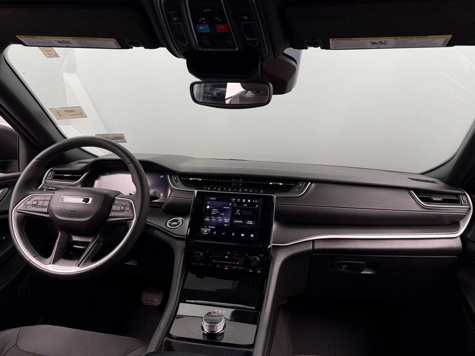 Thumbnail: 2024 Jeep Grand Cherokee - 3