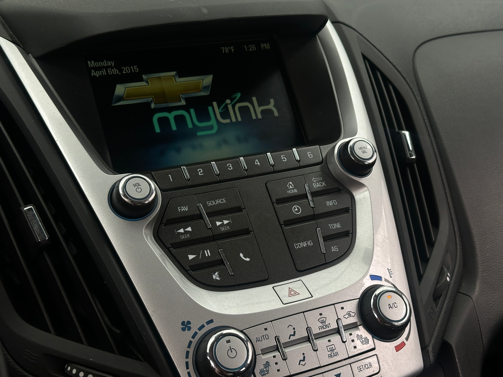 Thumbnail: 2016 Chevrolet Equinox - 4
