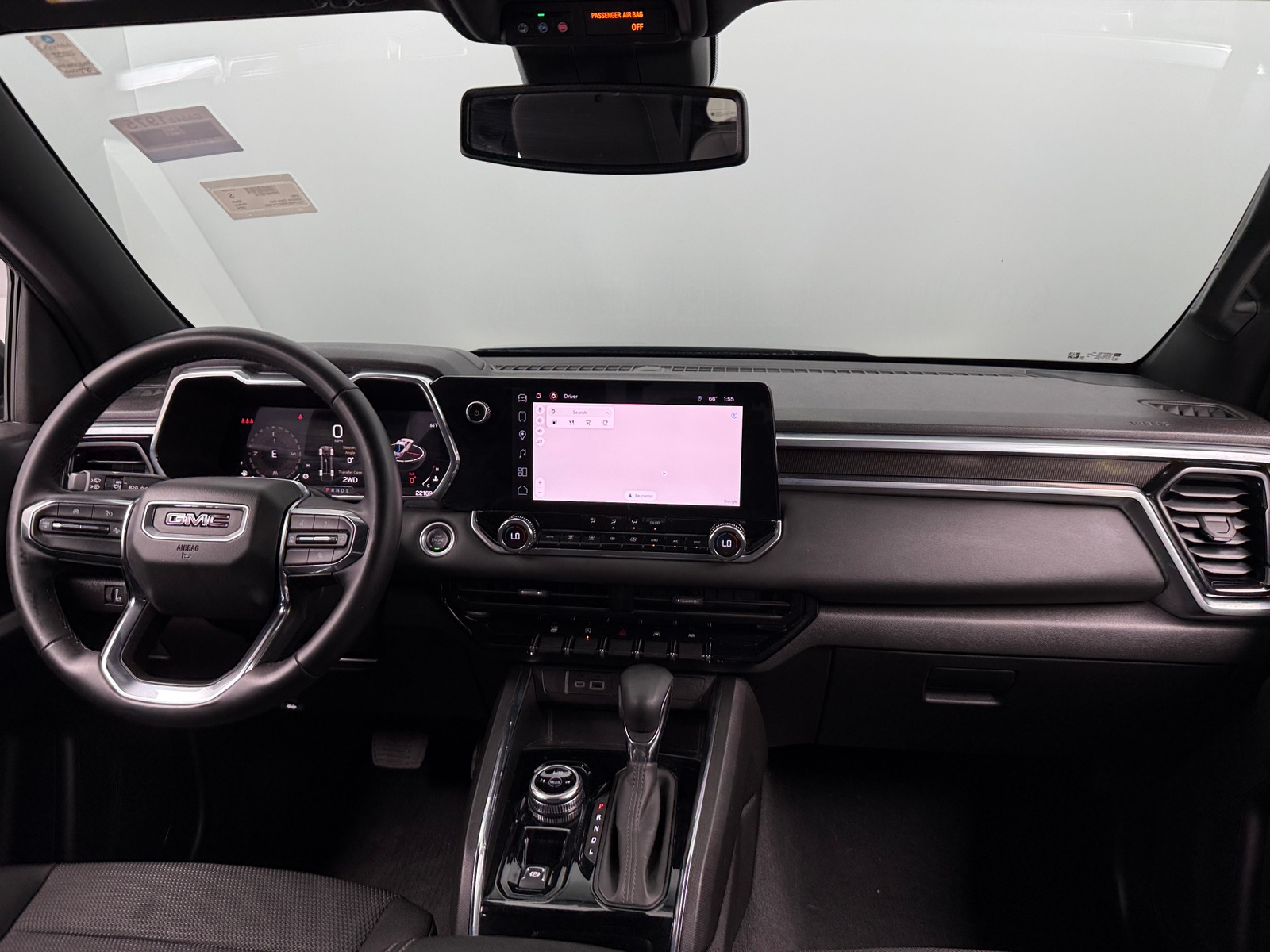 Thumbnail: 2024 GMC Canyon - 3