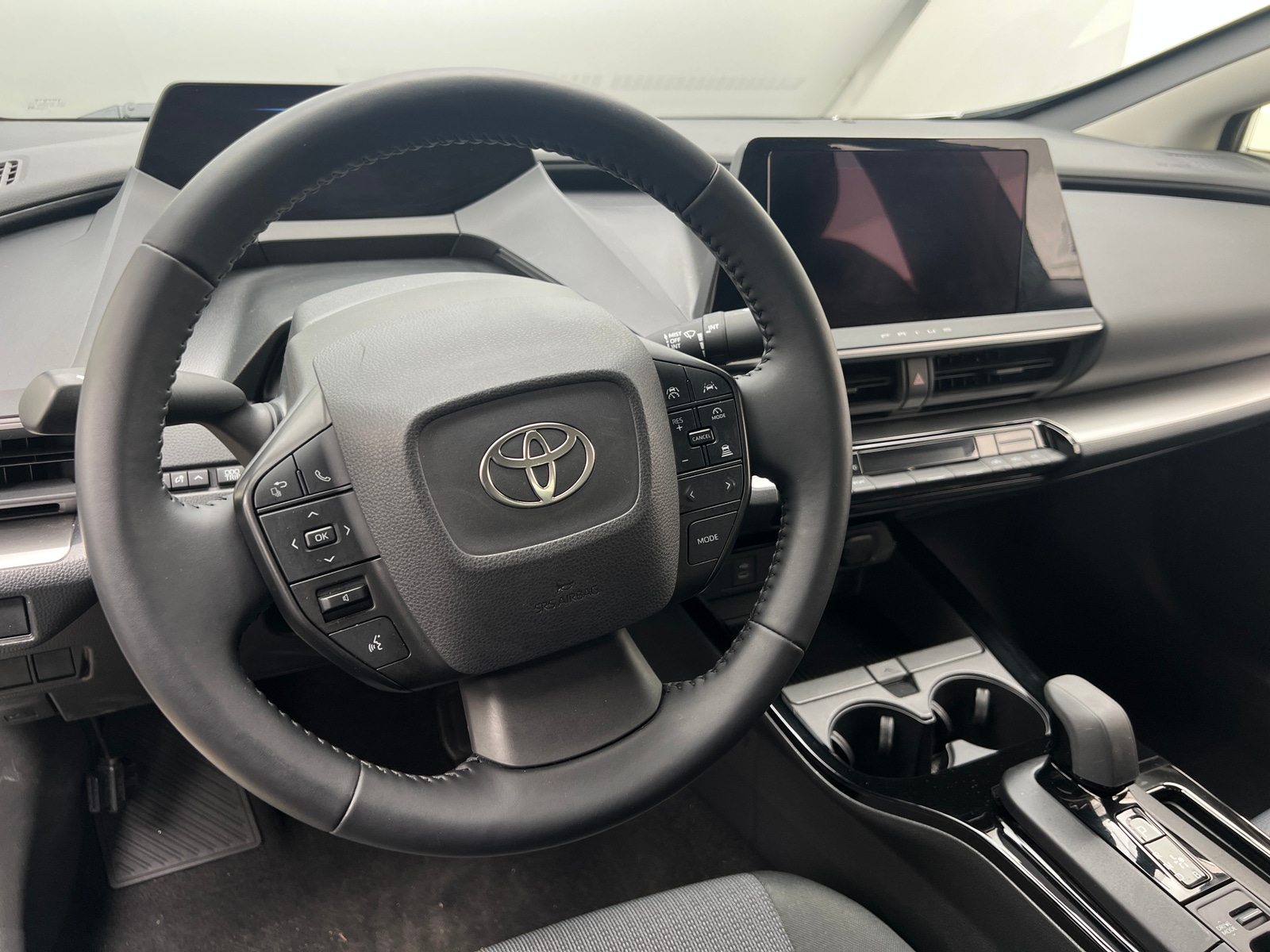 Thumbnail: 2024 Toyota Prius - 5